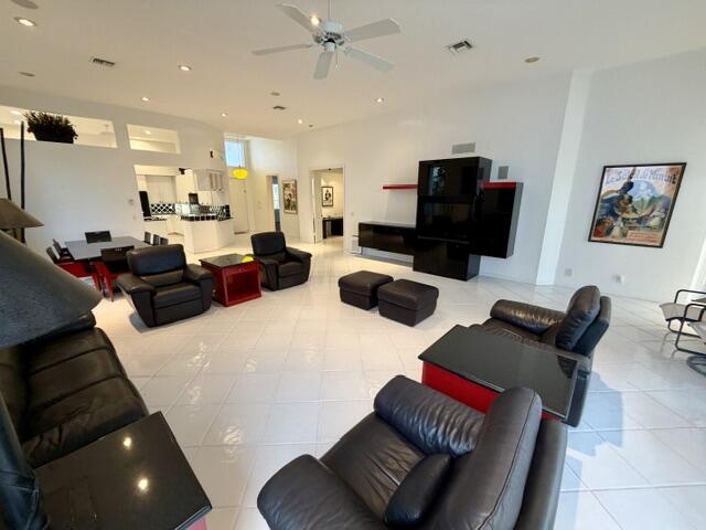 16131 Villa Vizcaya, Delray Beach FL 33446
