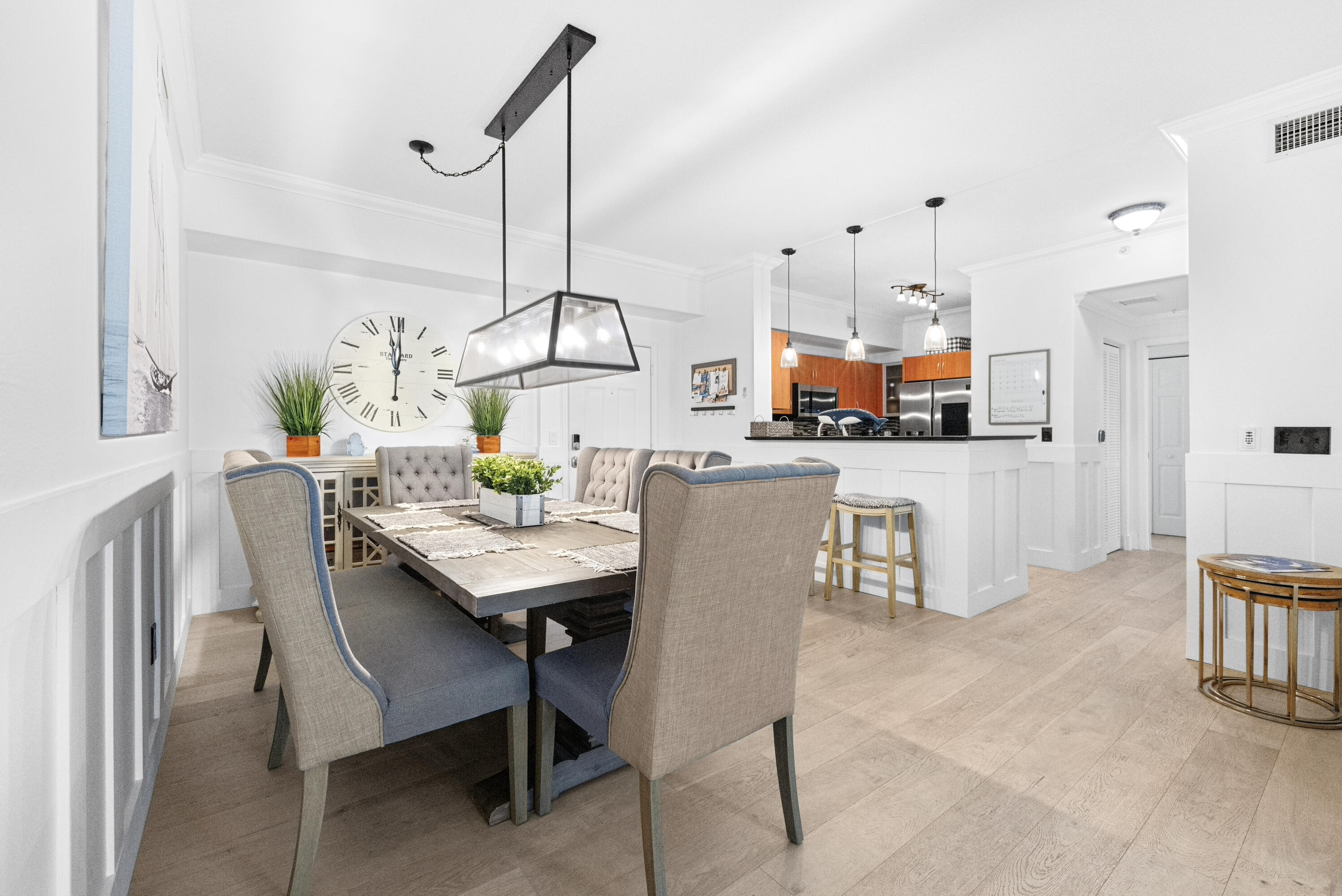 806 E Windward #213, Lantana FL 33462