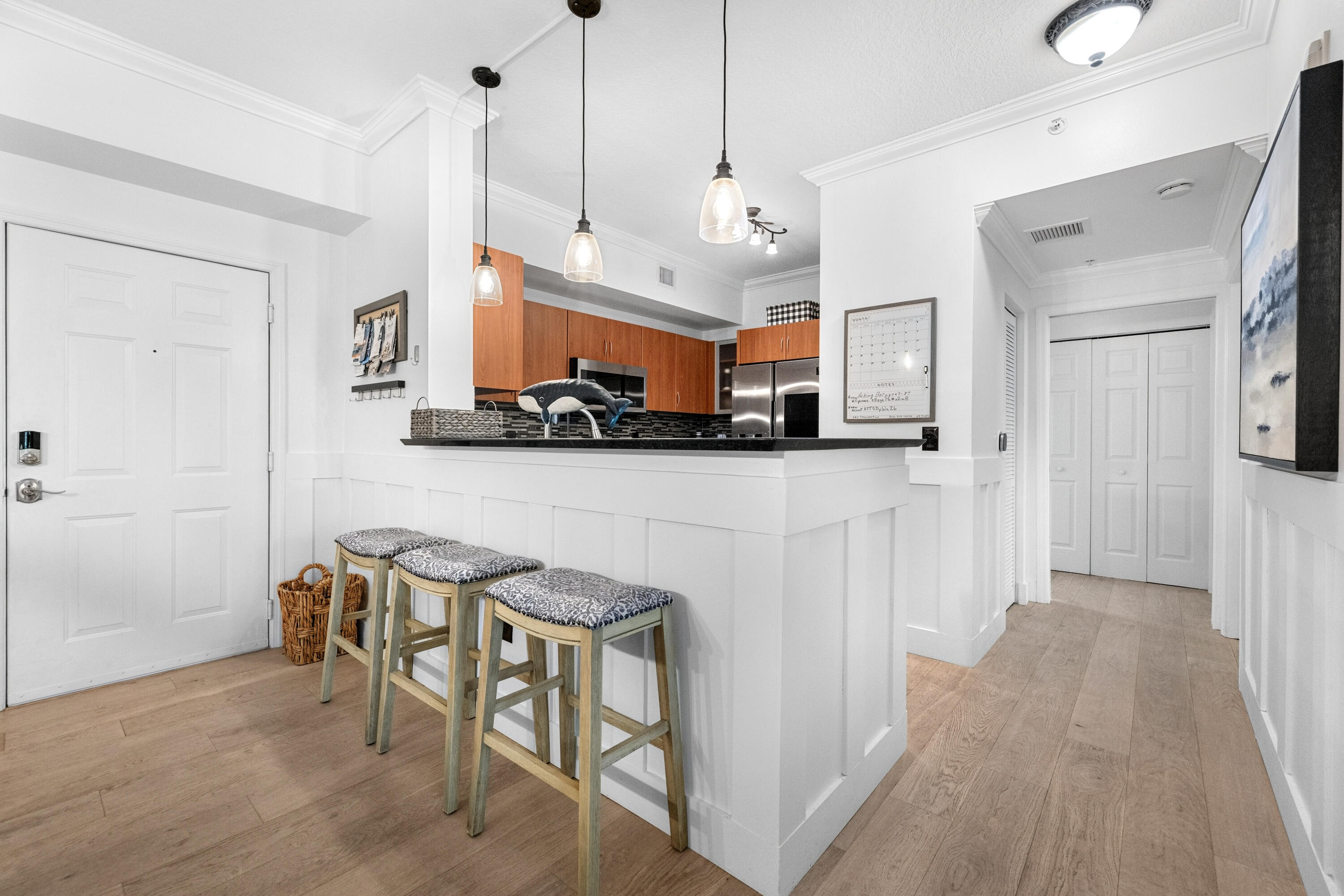 806 E Windward #213, Lantana FL 33462