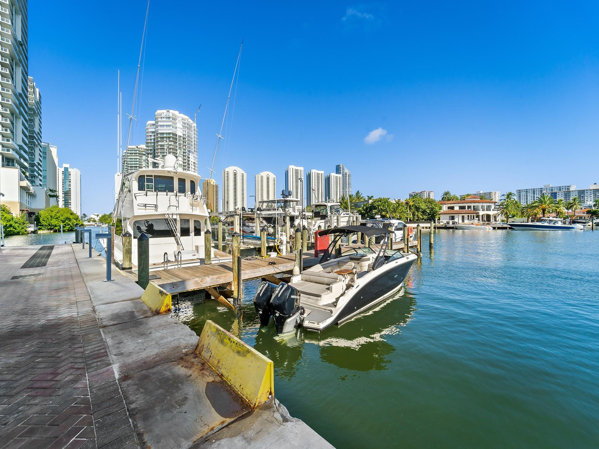 400 SUNNY ISLES #1608, Sunny Isles Beach FL 33160