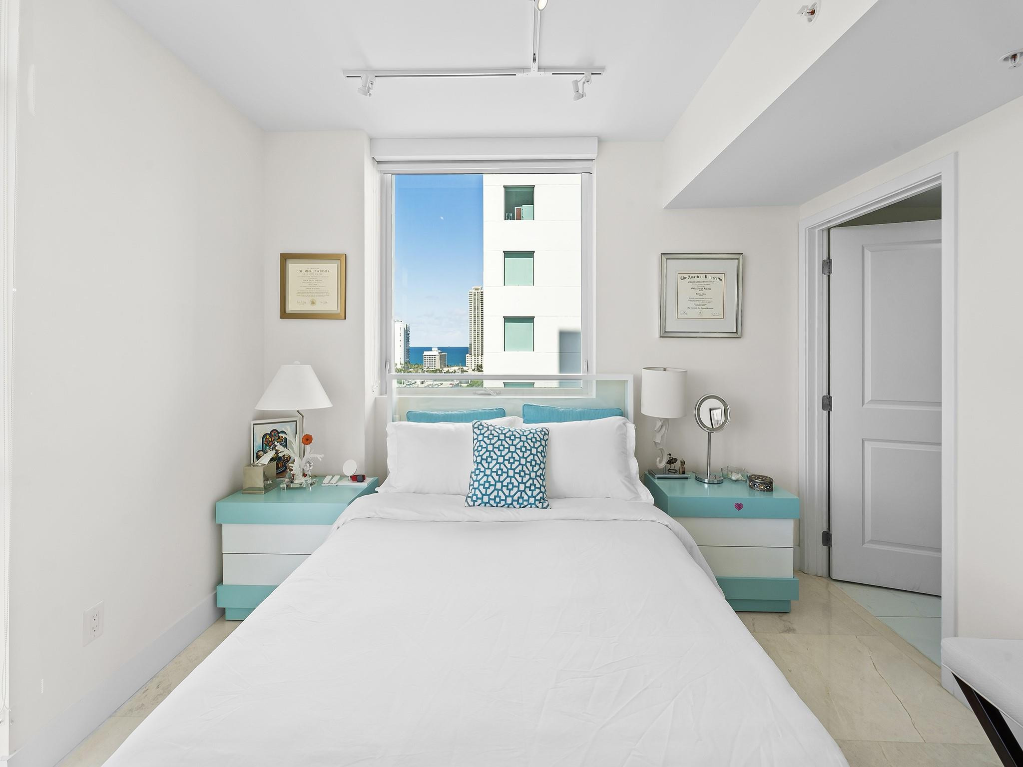 400 SUNNY ISLES #1608, Sunny Isles Beach FL 33160