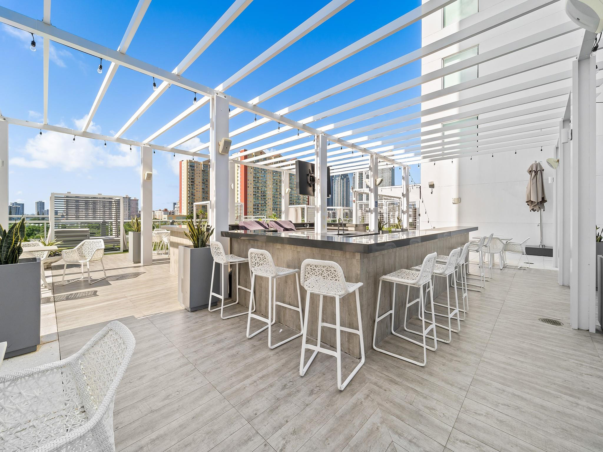 400 SUNNY ISLES #1608, Sunny Isles Beach FL 33160