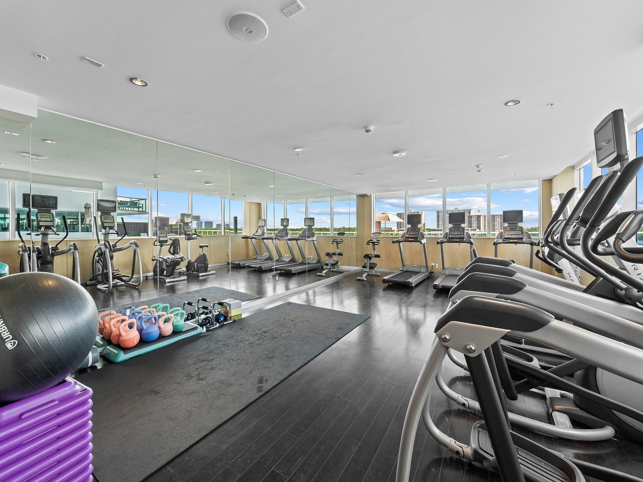 400 SUNNY ISLES #1608, Sunny Isles Beach FL 33160