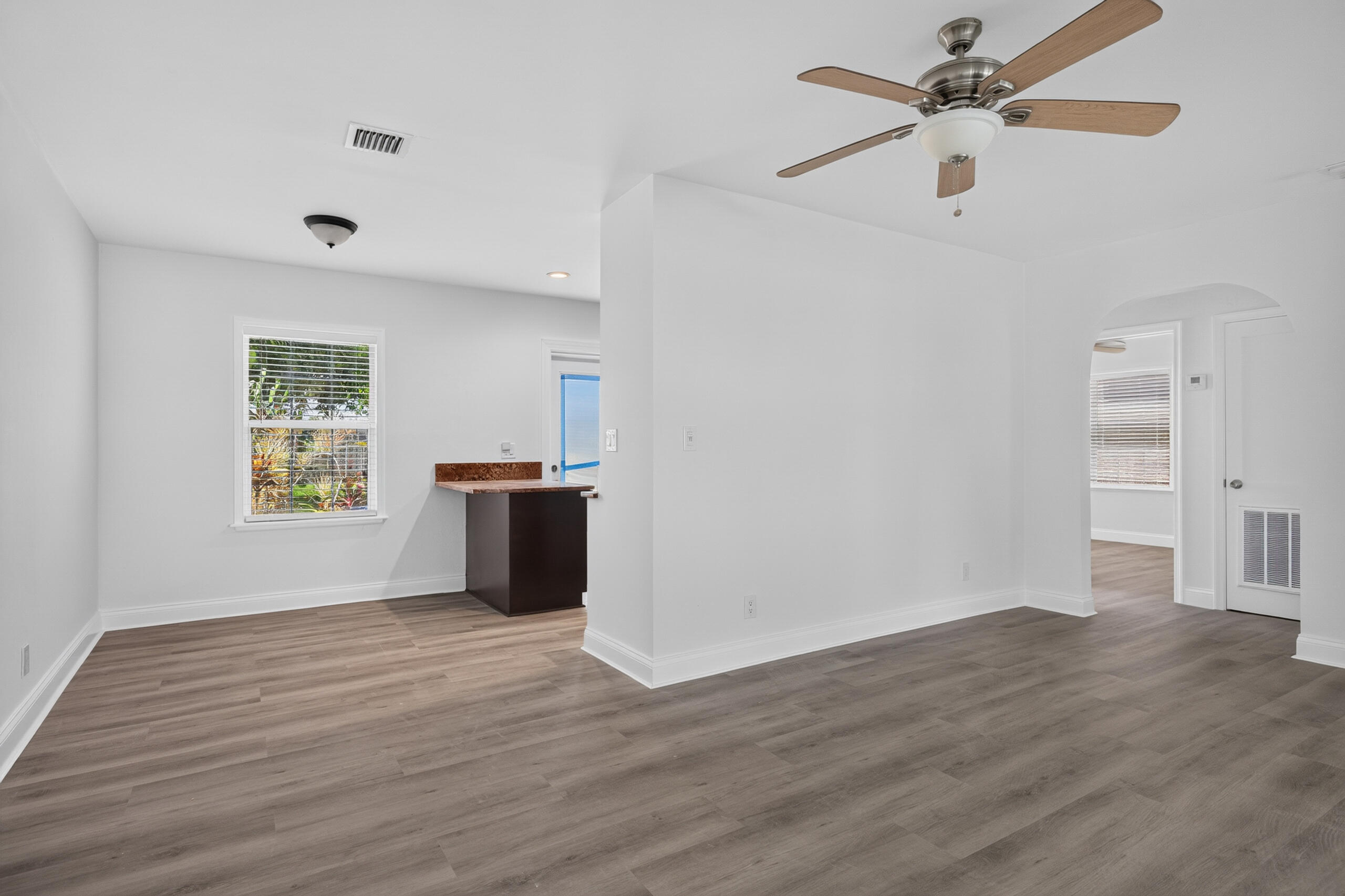 423 SW 11th #A, Fort Lauderdale FL 33315