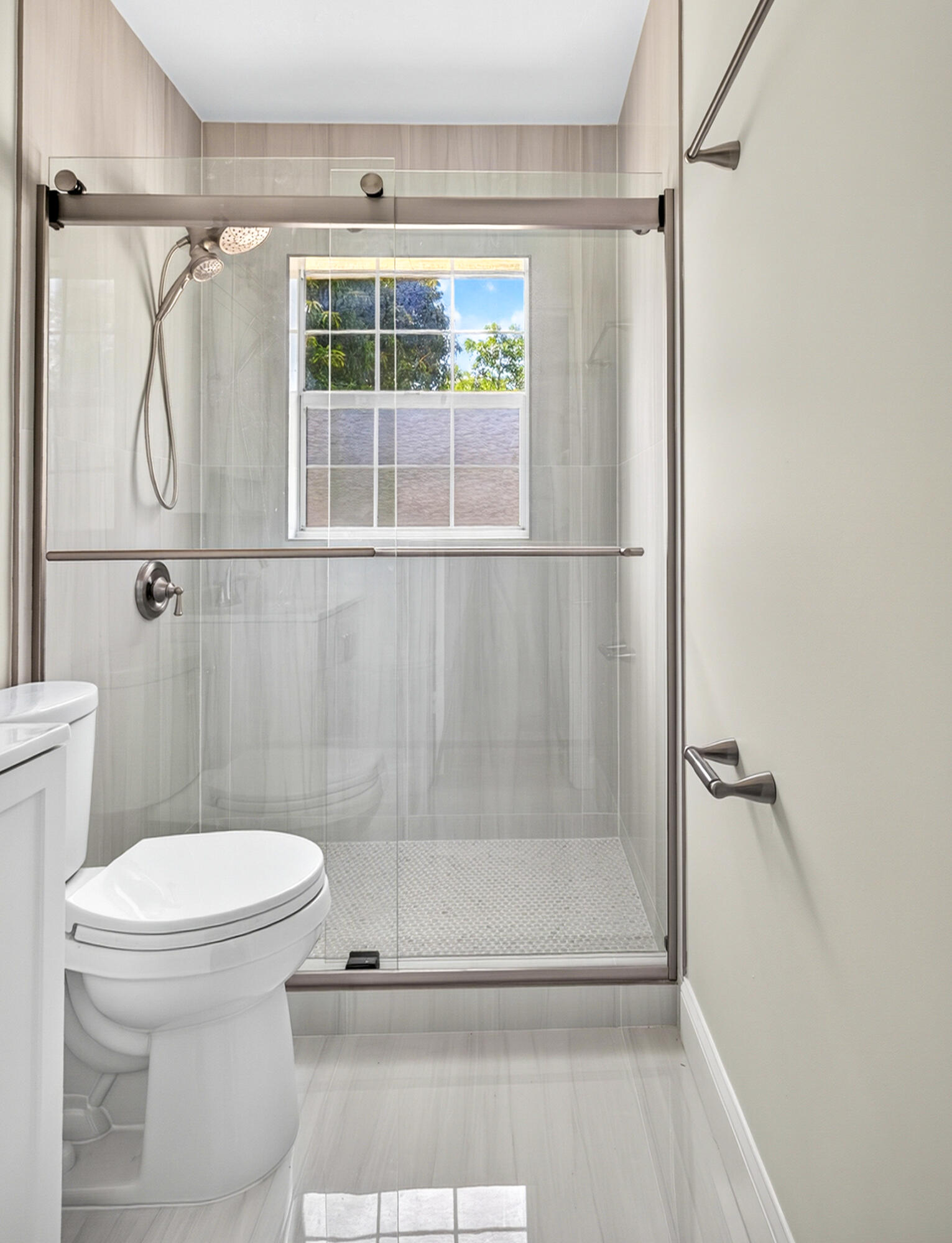 423 SW 11th #A, Fort Lauderdale FL 33315
