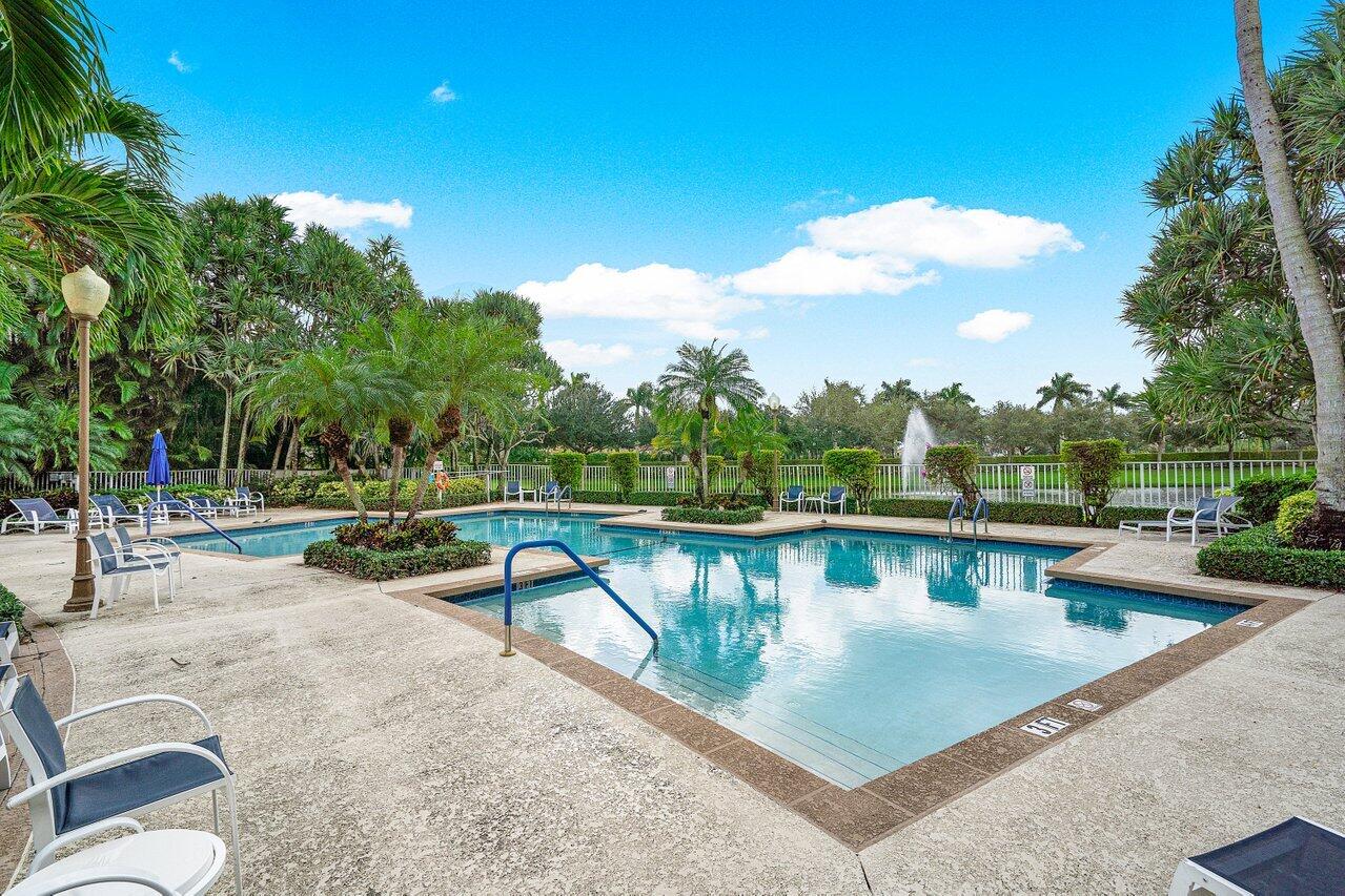 6166 Island #B, Boca Raton FL 33496