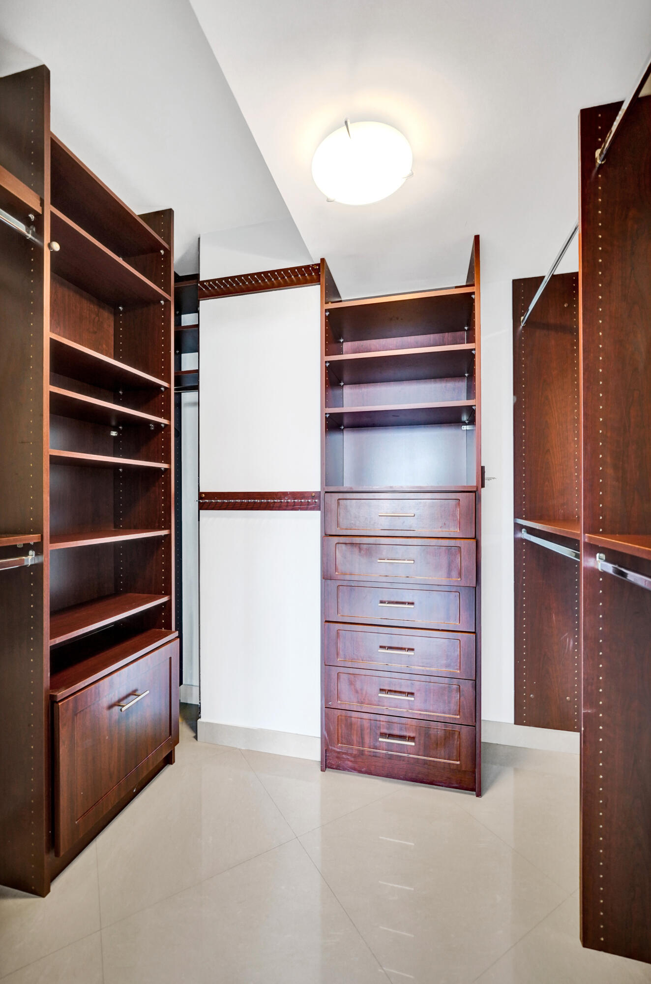 936 Intracoastal #22F, Fort Lauderdale FL 33304