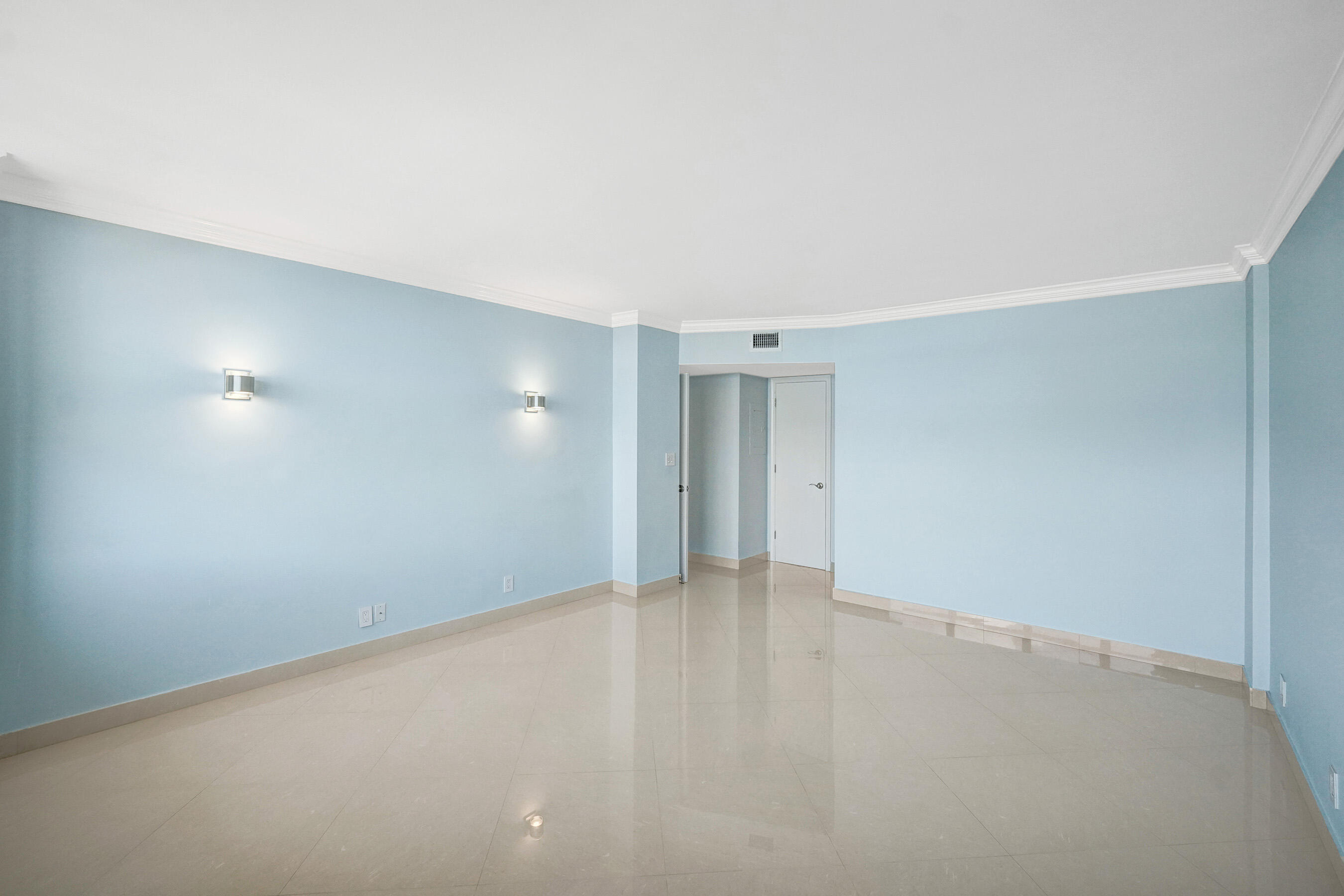 936 Intracoastal #22F, Fort Lauderdale FL 33304