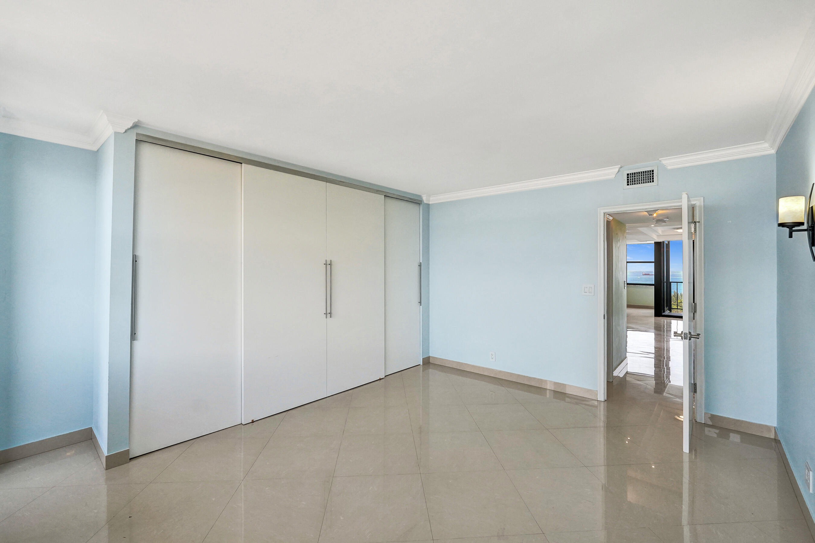 936 Intracoastal #22F, Fort Lauderdale FL 33304