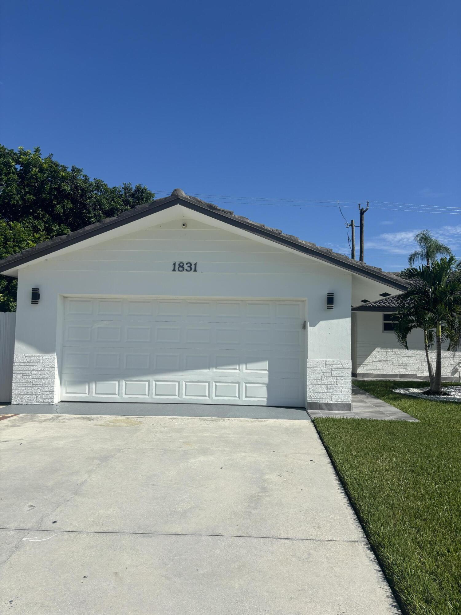 1831 EAST, Lake Clarke Shores FL 33406