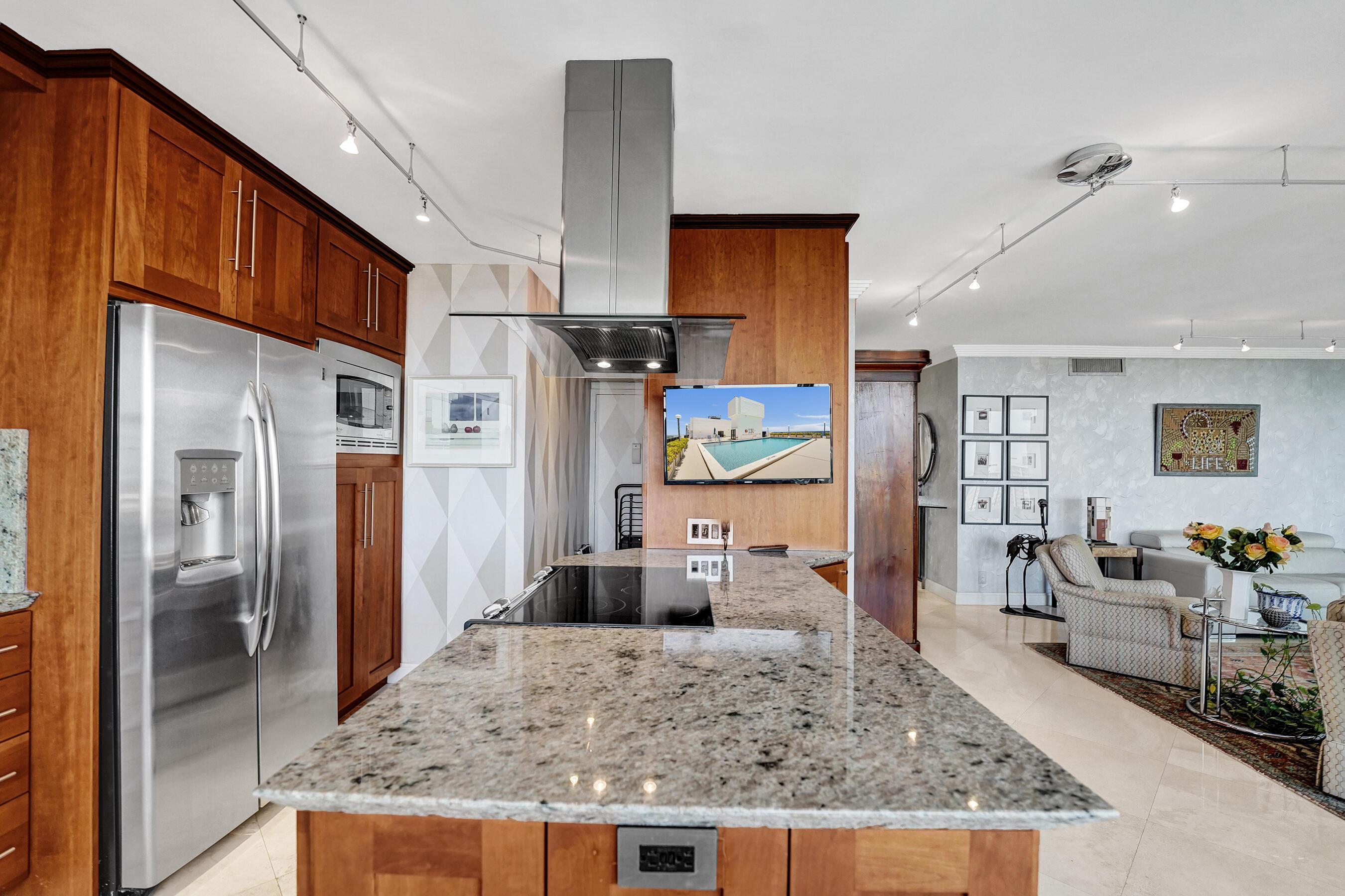 936 Intracoastal #22C, Fort Lauderdale FL 33304