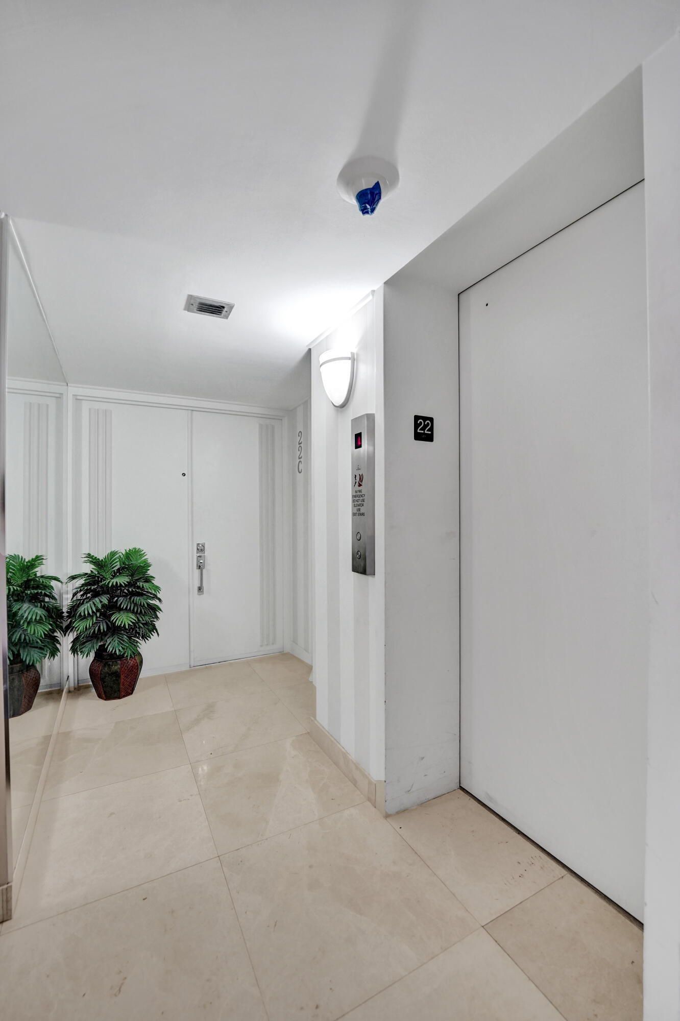 936 Intracoastal #22C, Fort Lauderdale FL 33304
