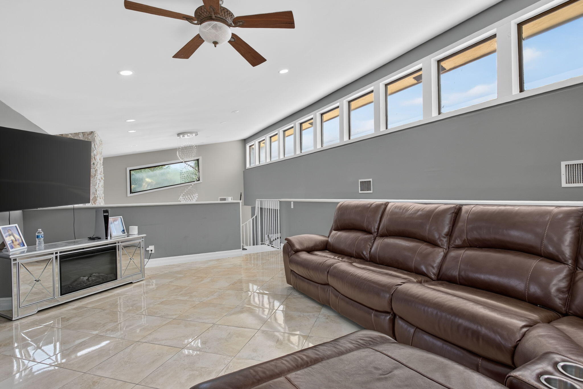 7355 NW 83RD, Tamarac FL 33321