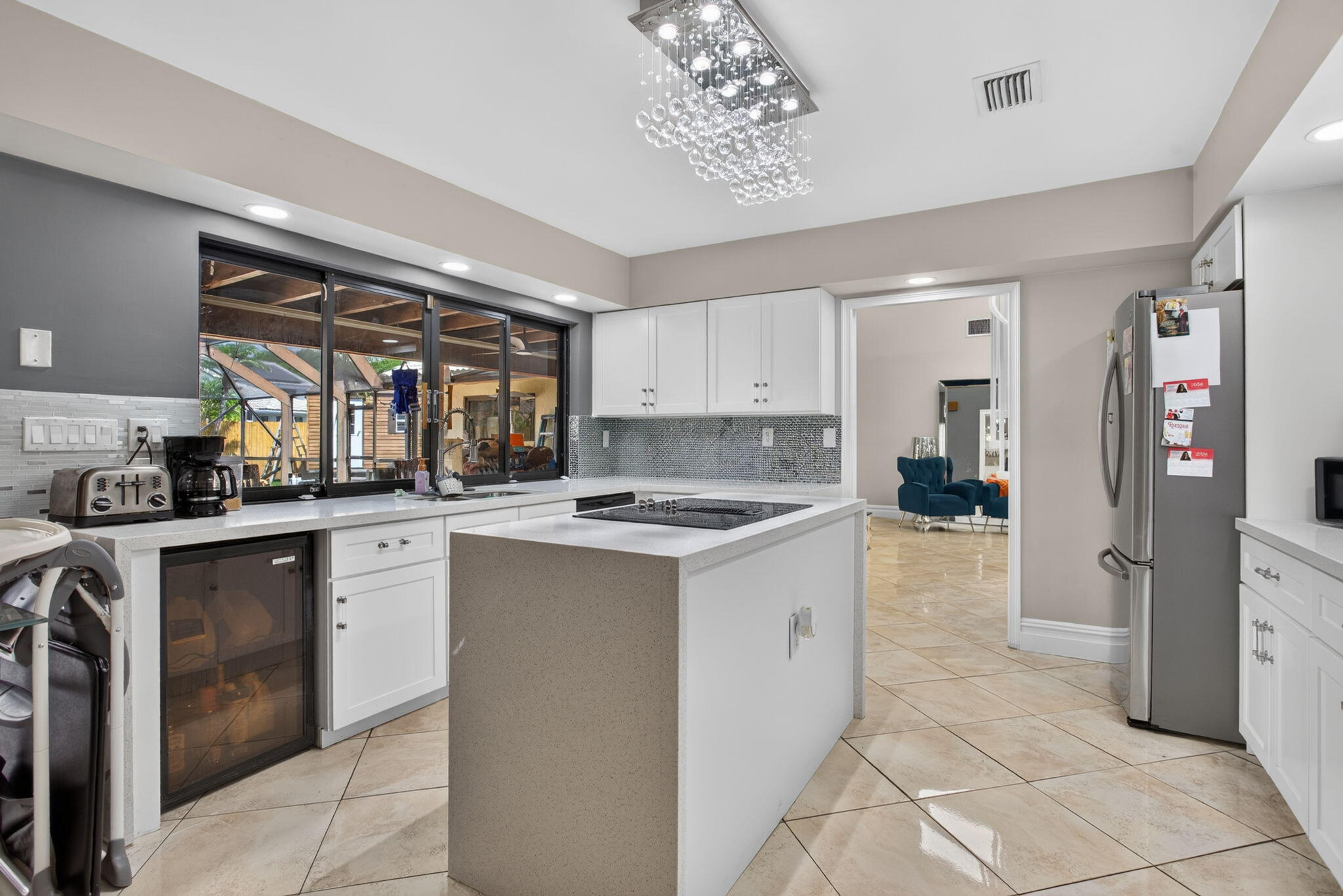 7355 NW 83RD, Tamarac FL 33321