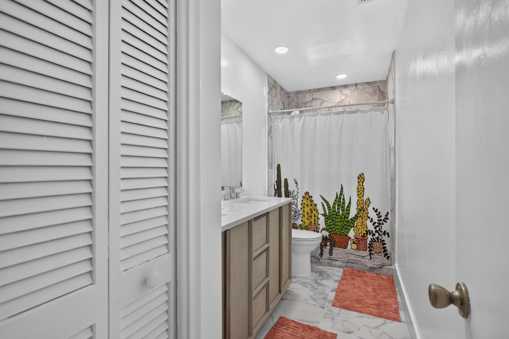 7355 NW 83RD, Tamarac FL 33321