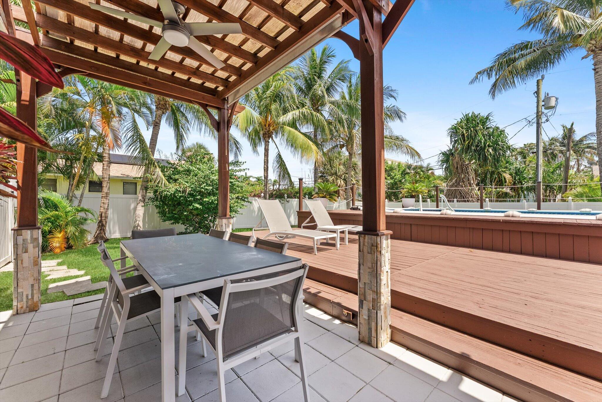 728 NE 9TH, Boynton Beach FL 33435