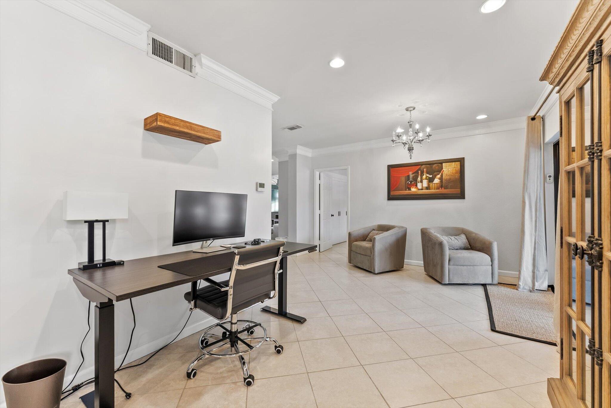 728 NE 9TH, Boynton Beach FL 33435