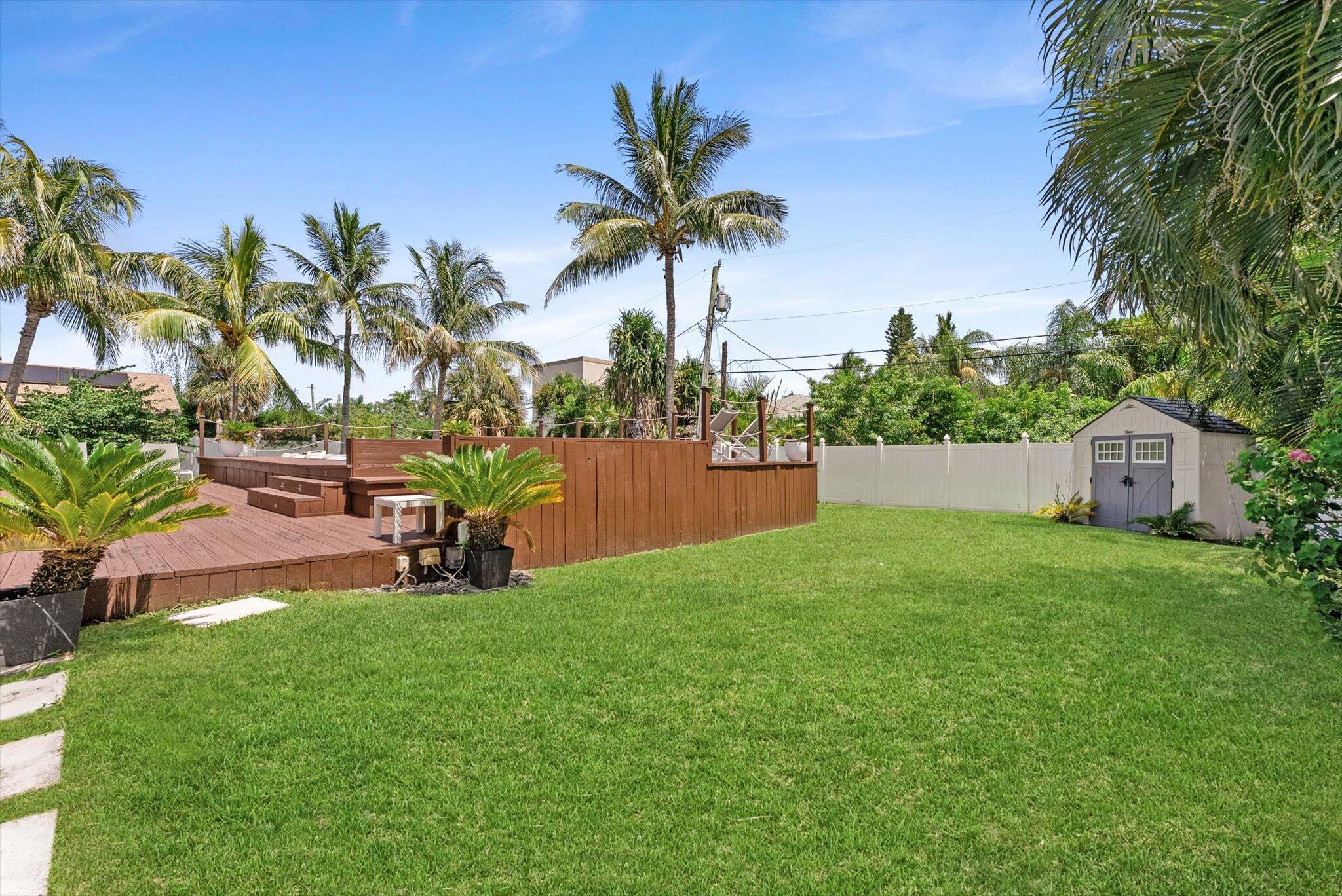 728 NE 9TH, Boynton Beach FL 33435