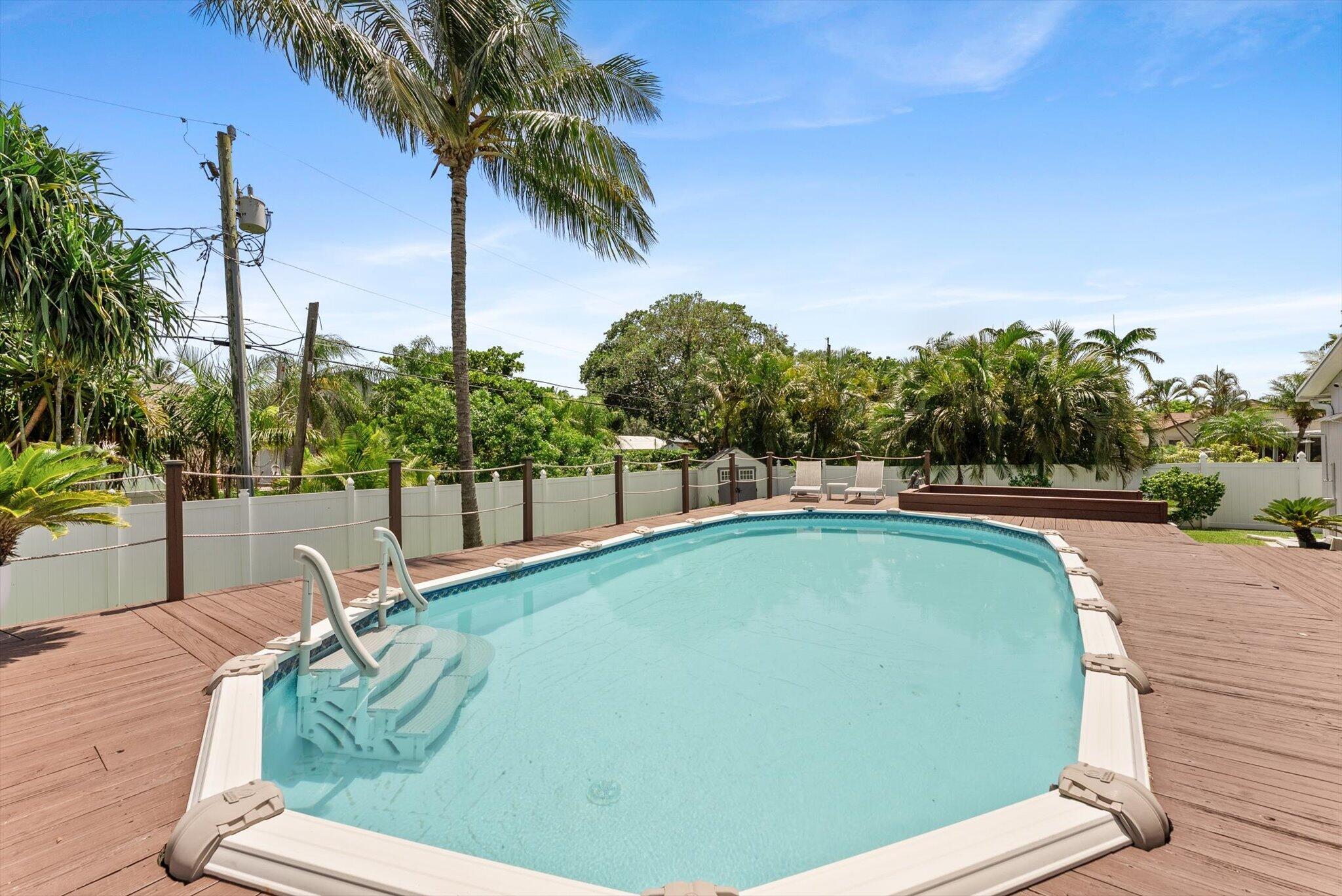 728 NE 9TH, Boynton Beach FL 33435