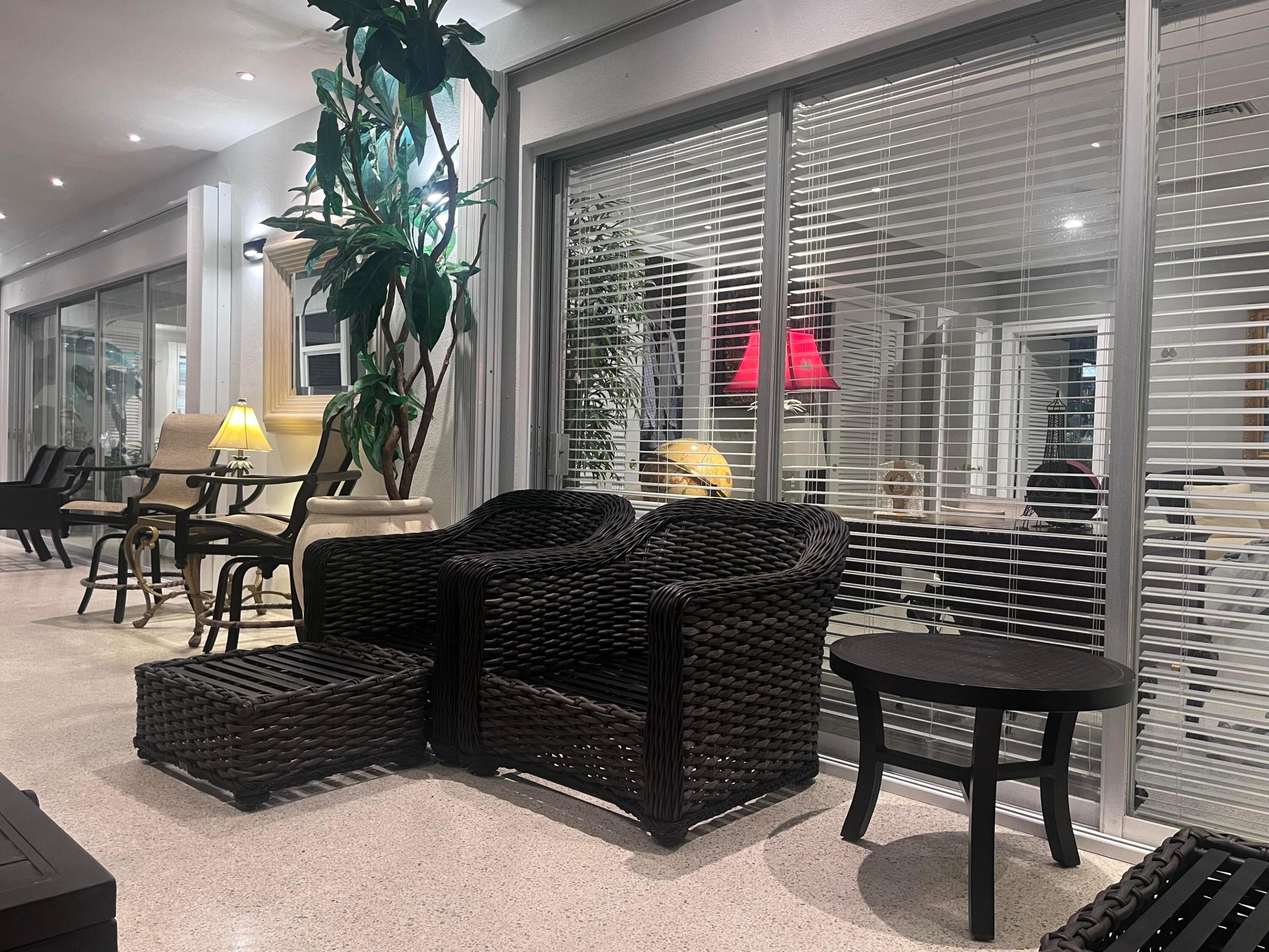 1061 Bimini, West Palm Beach FL 33404
