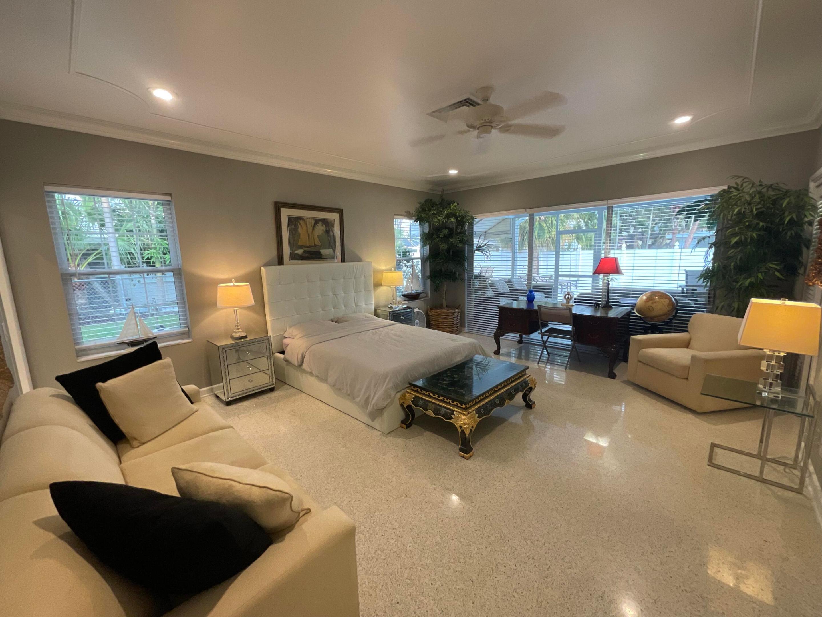 1061 Bimini, West Palm Beach FL 33404
