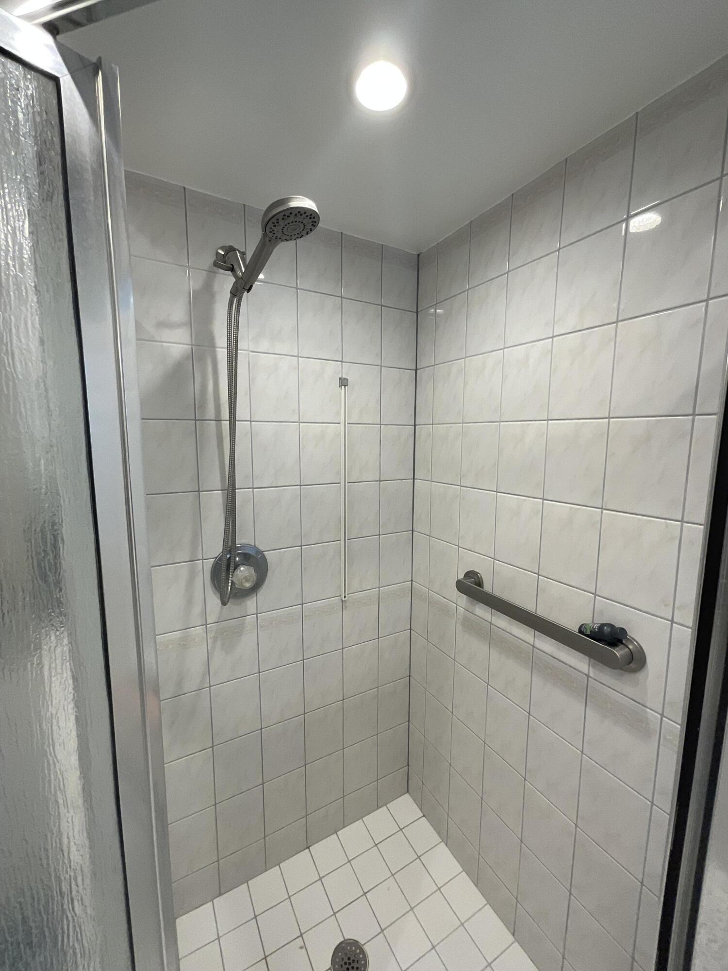 1061 Bimini, West Palm Beach FL 33404