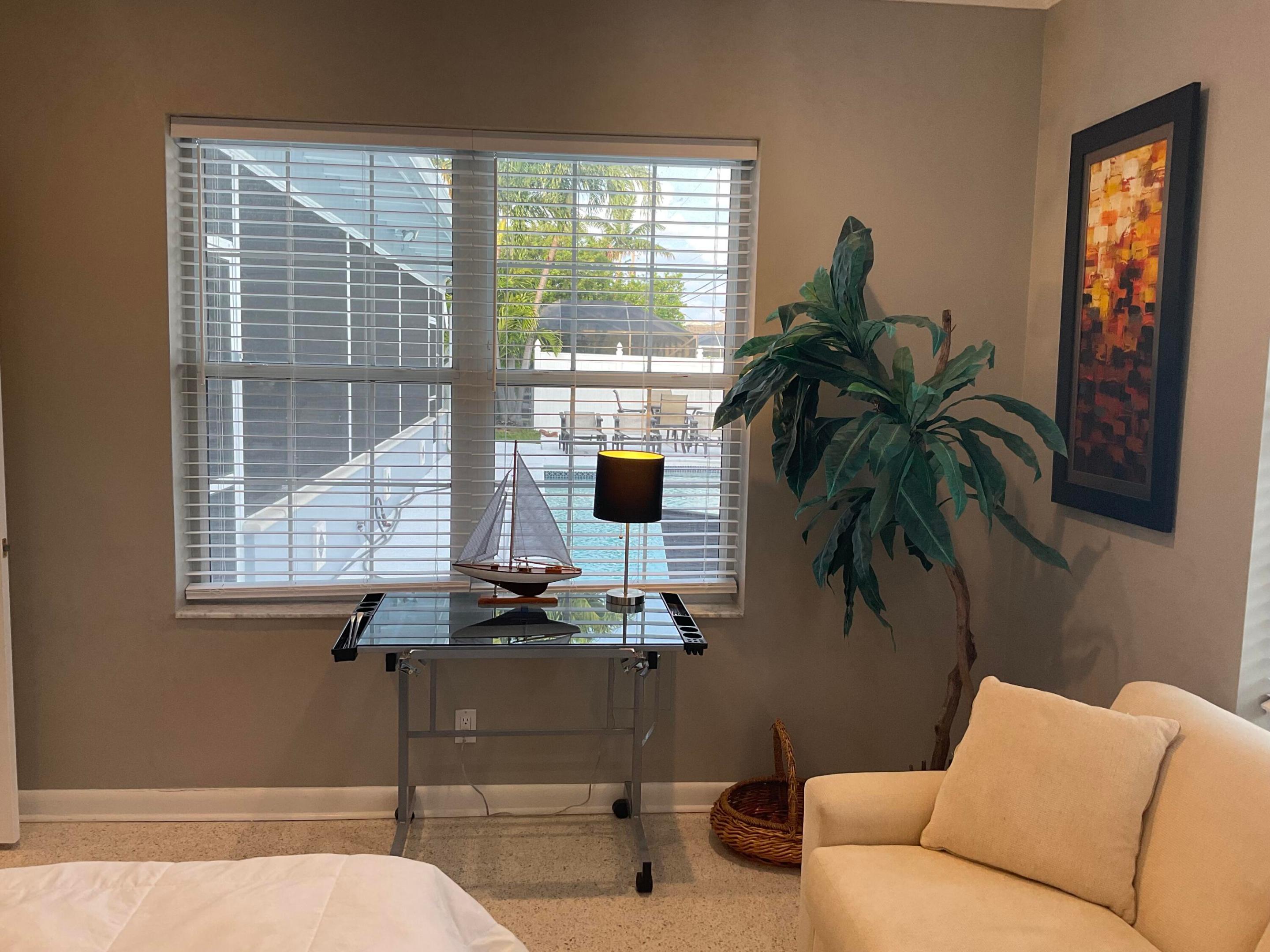 1061 Bimini, West Palm Beach FL 33404
