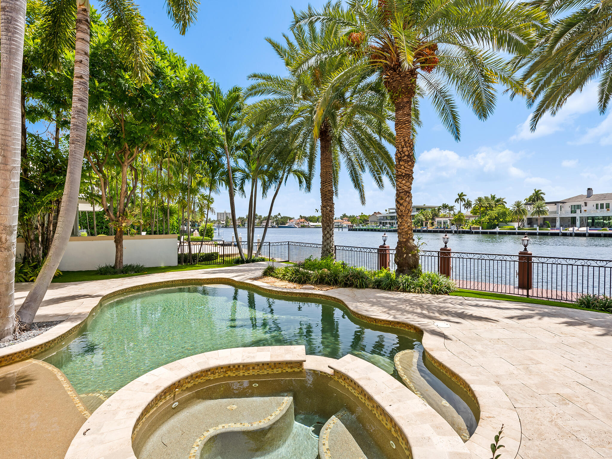 639 Middle River, Fort Lauderdale FL 33304