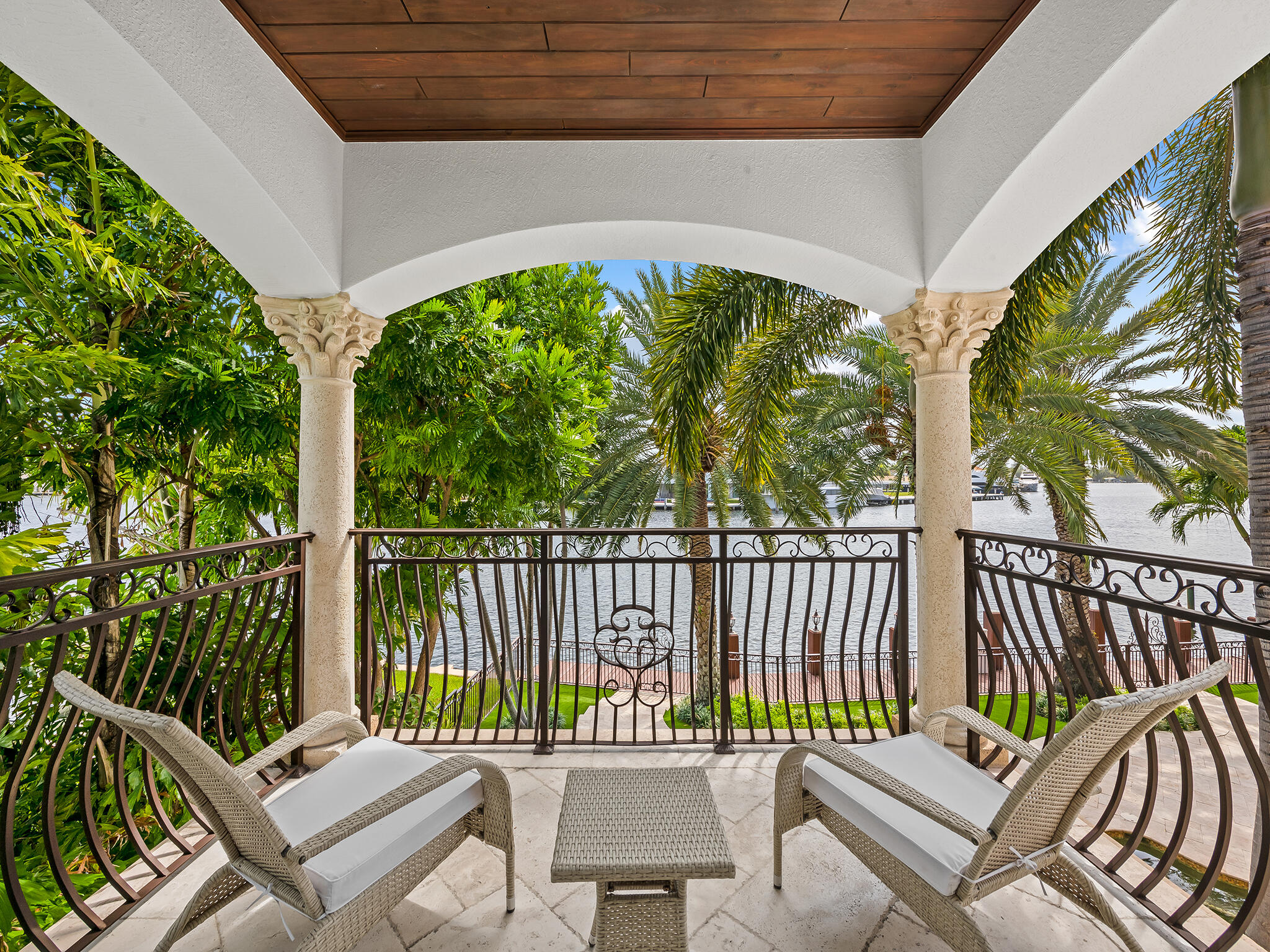 639 Middle River, Fort Lauderdale FL 33304