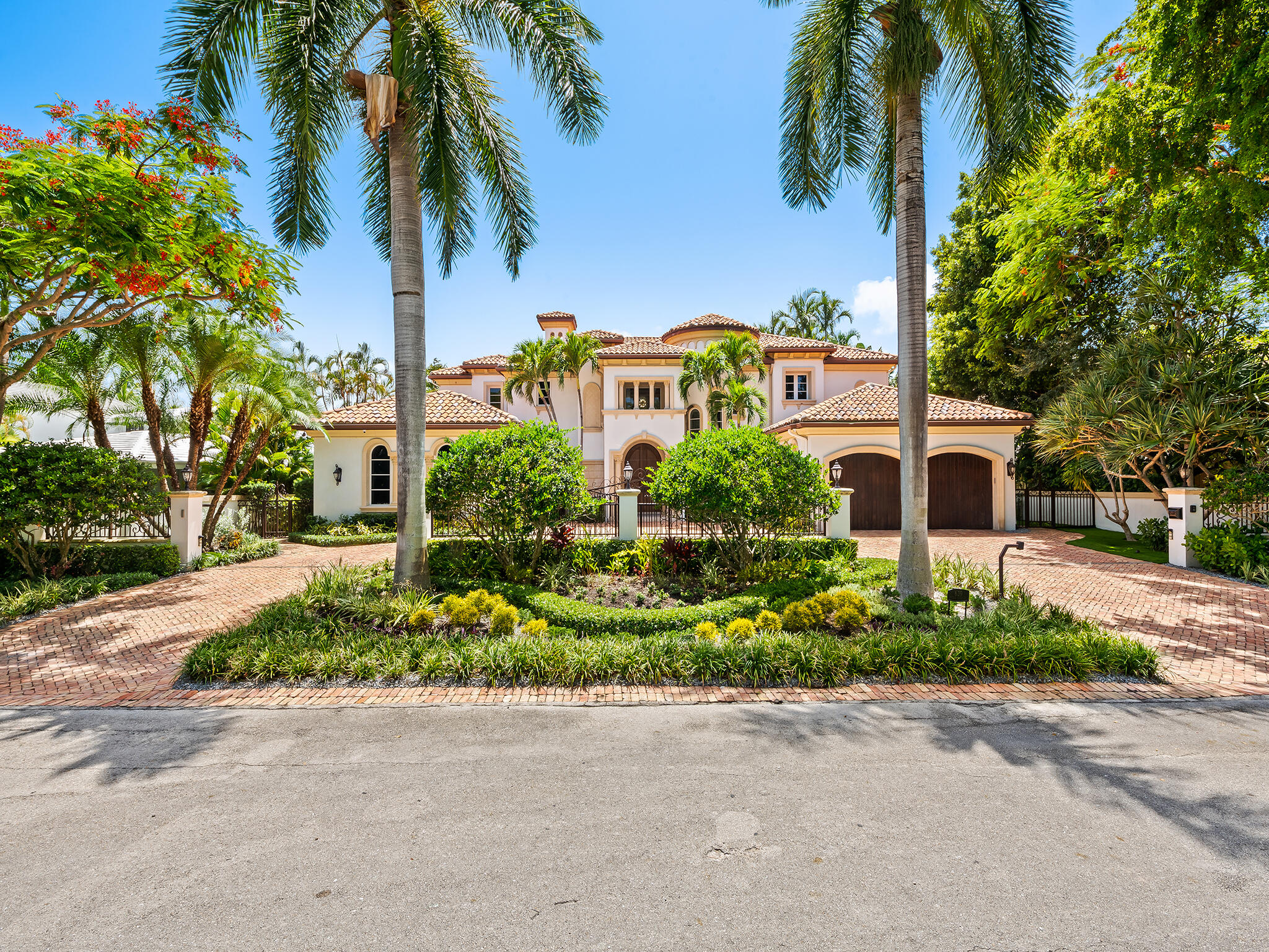 639 Middle River, Fort Lauderdale FL 33304