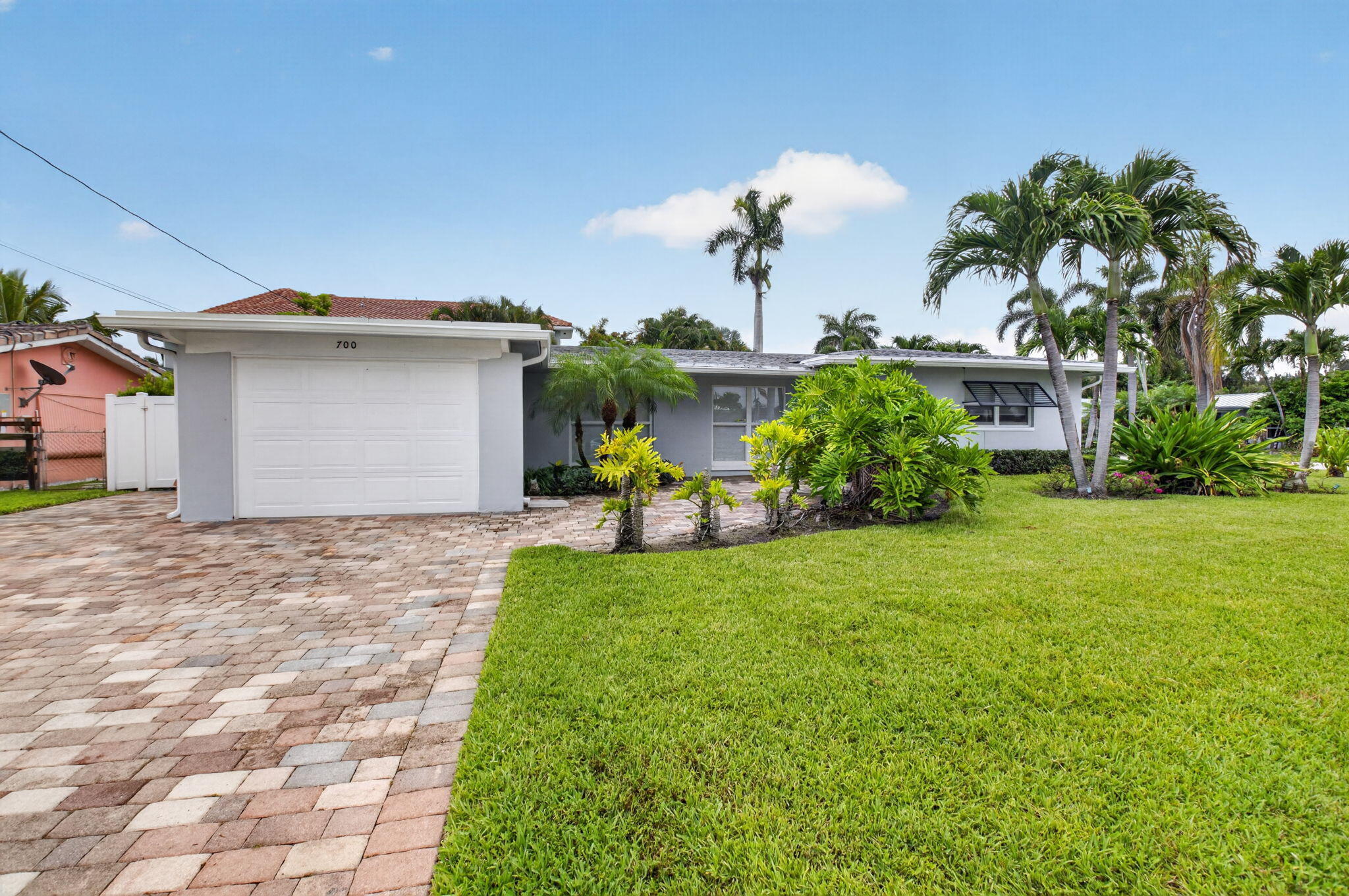 700 NE 70th, Boca Raton FL 33487