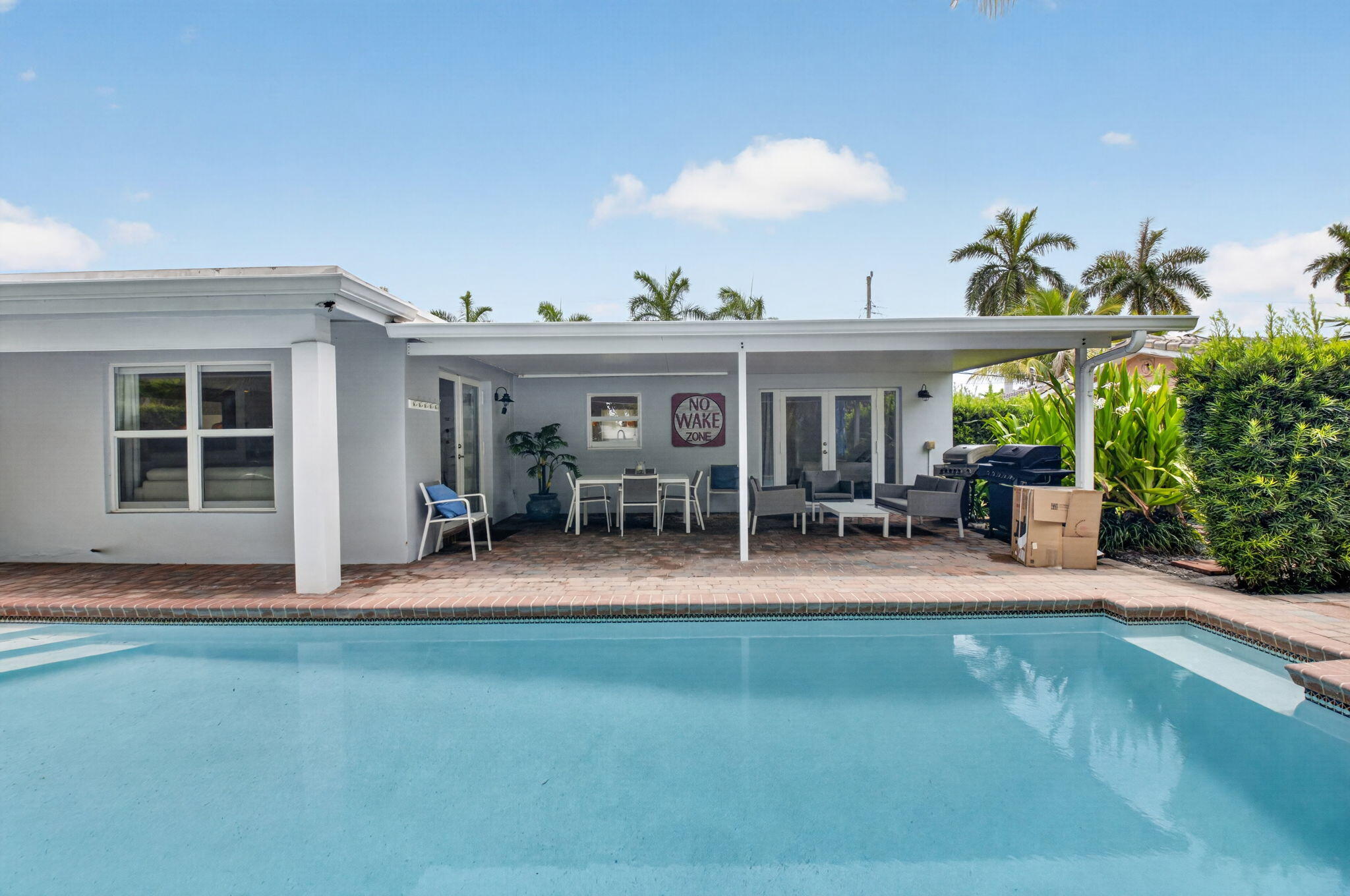 700 NE 70th, Boca Raton FL 33487