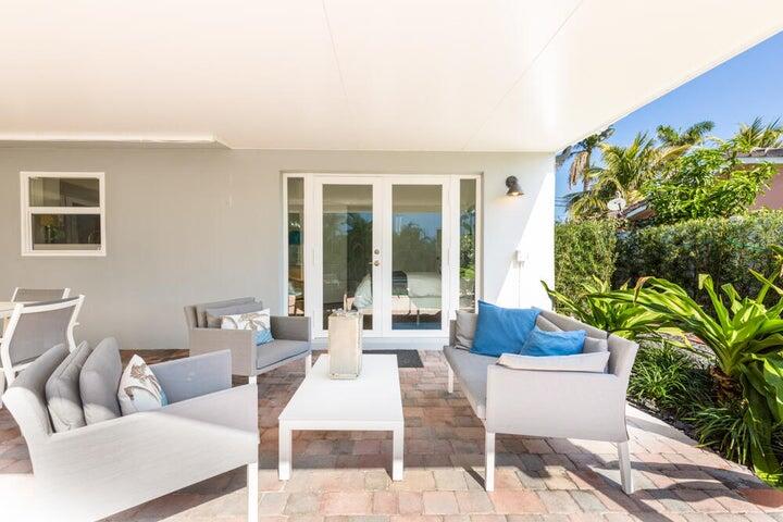 700 NE 70th, Boca Raton FL 33487