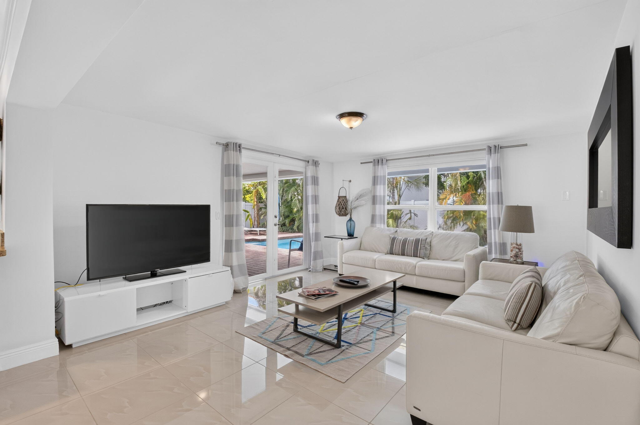 700 NE 70th, Boca Raton FL 33487