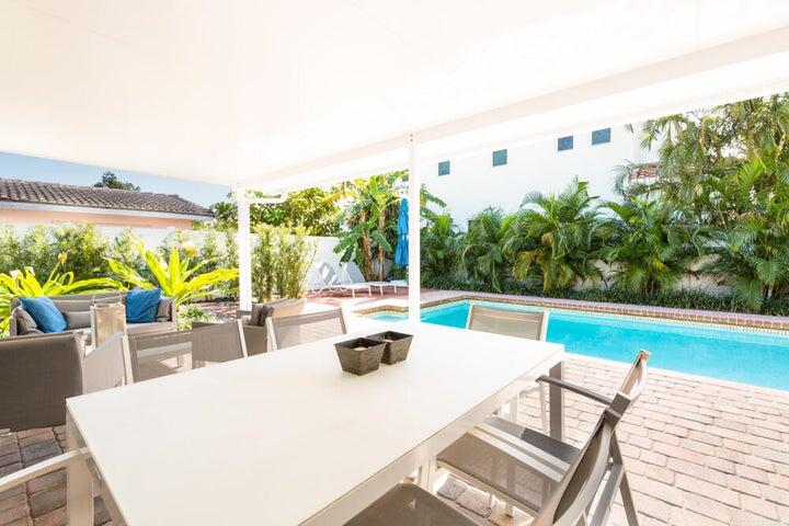 700 NE 70th, Boca Raton FL 33487