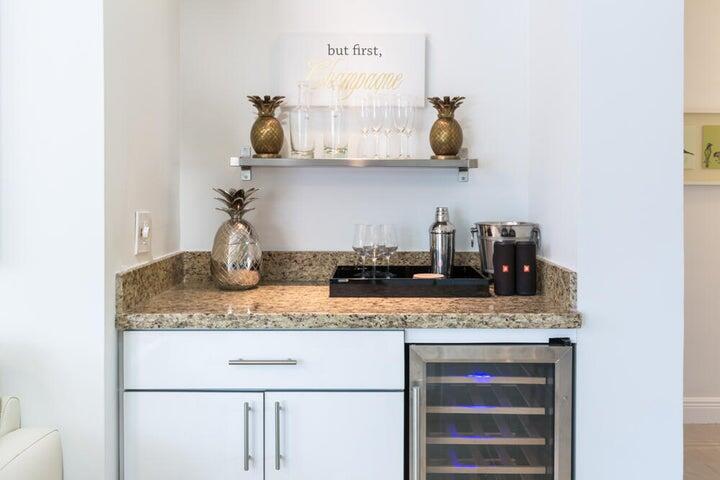 700 NE 70th, Boca Raton FL 33487