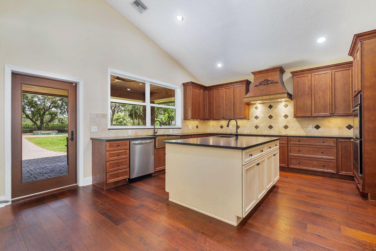 14590 CRAZY HORSE, Palm Beach Gardens FL 33418