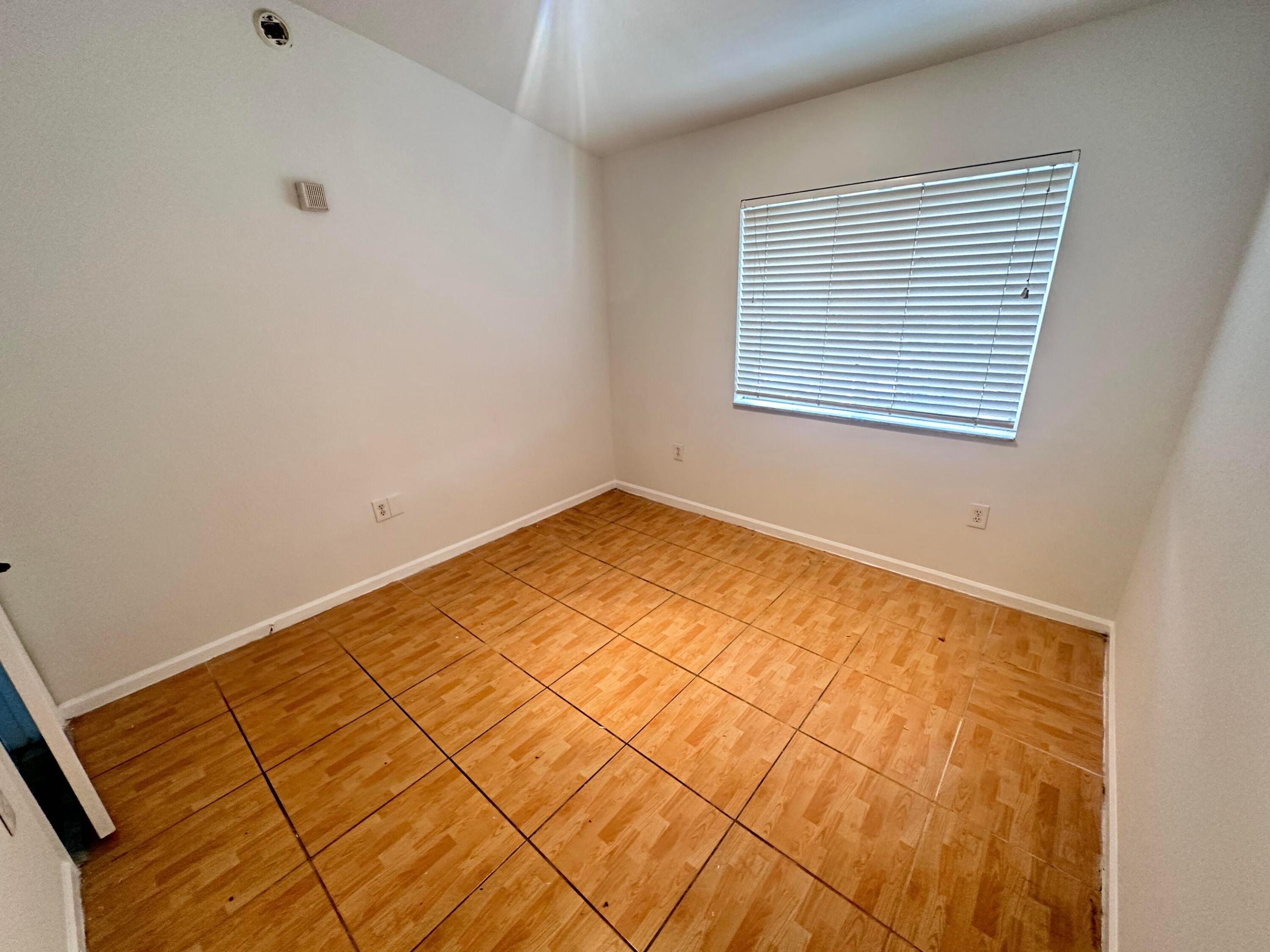 3474 Briar Bay #204, West Palm Beach FL 33411