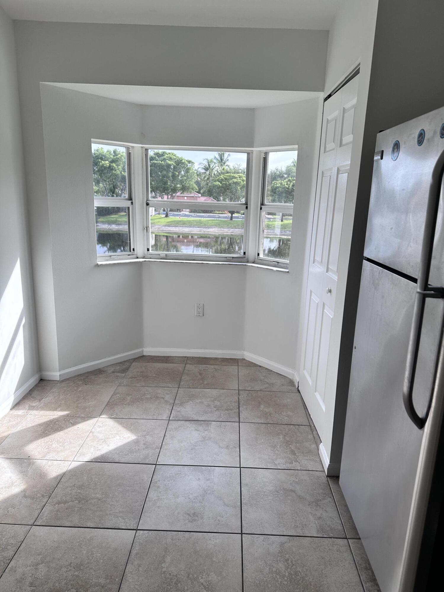 3474 Briar Bay #204, West Palm Beach FL 33411