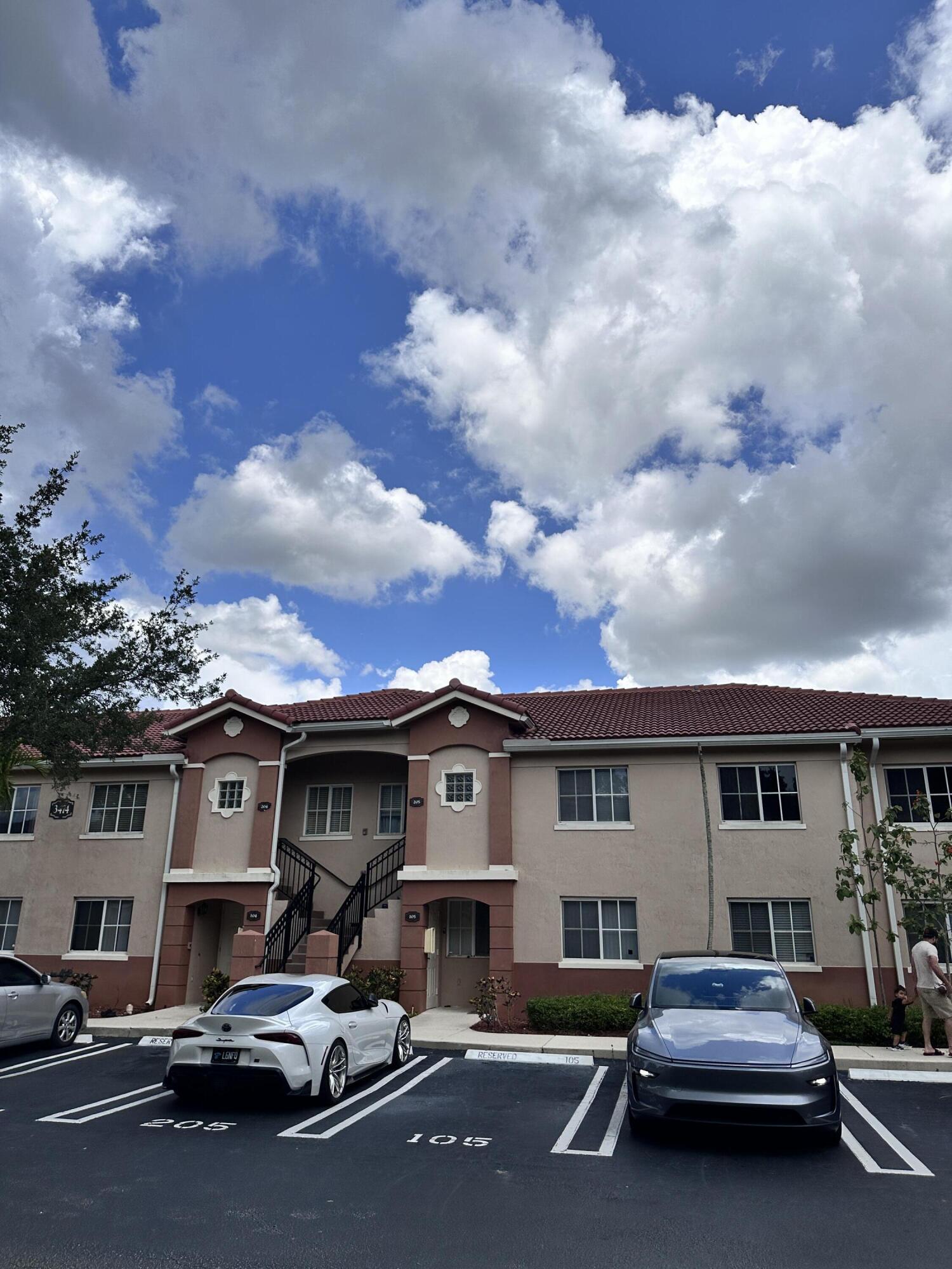 3474 Briar Bay #204, West Palm Beach FL 33411