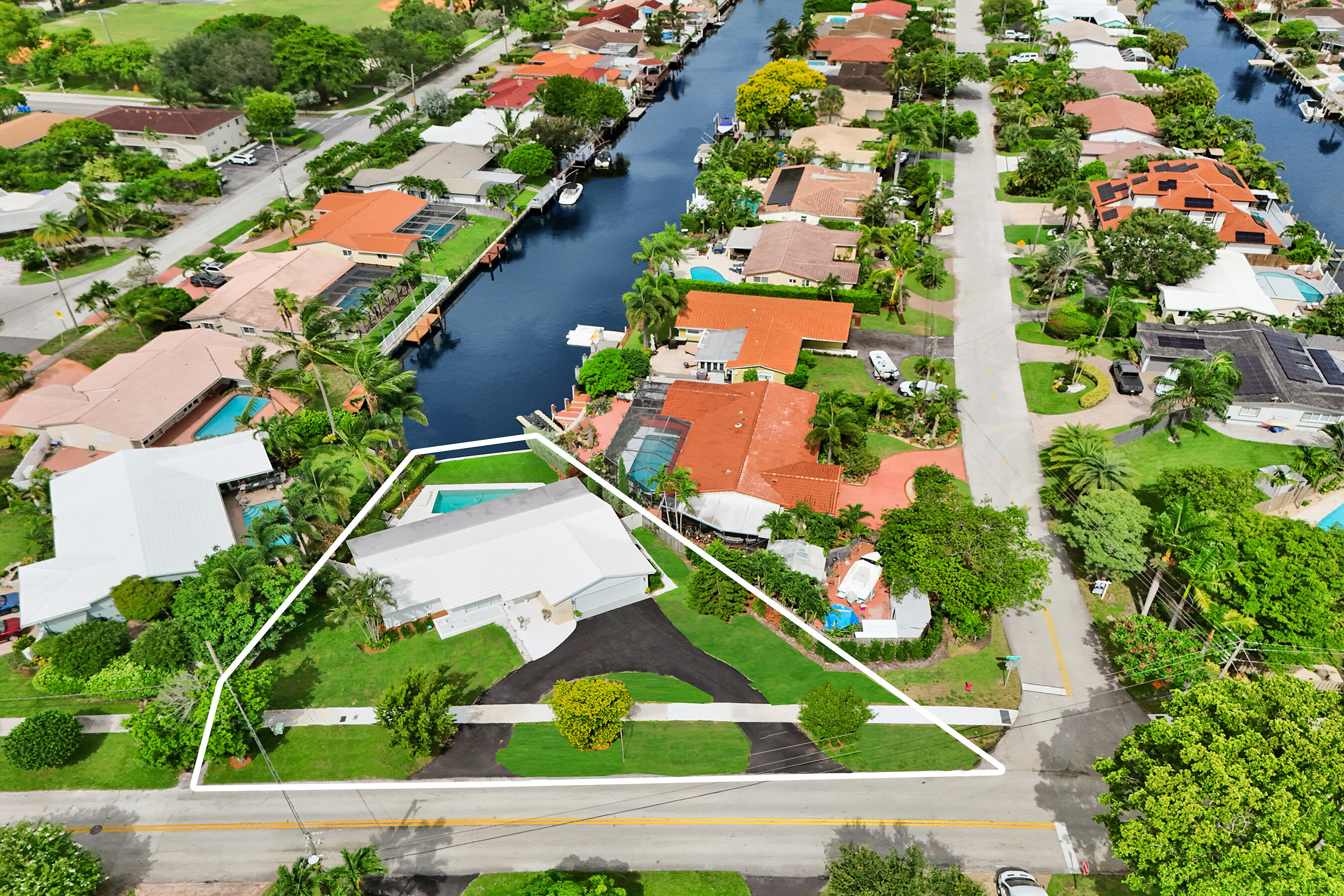 5311 NE 15TH, Fort Lauderdale FL 33334