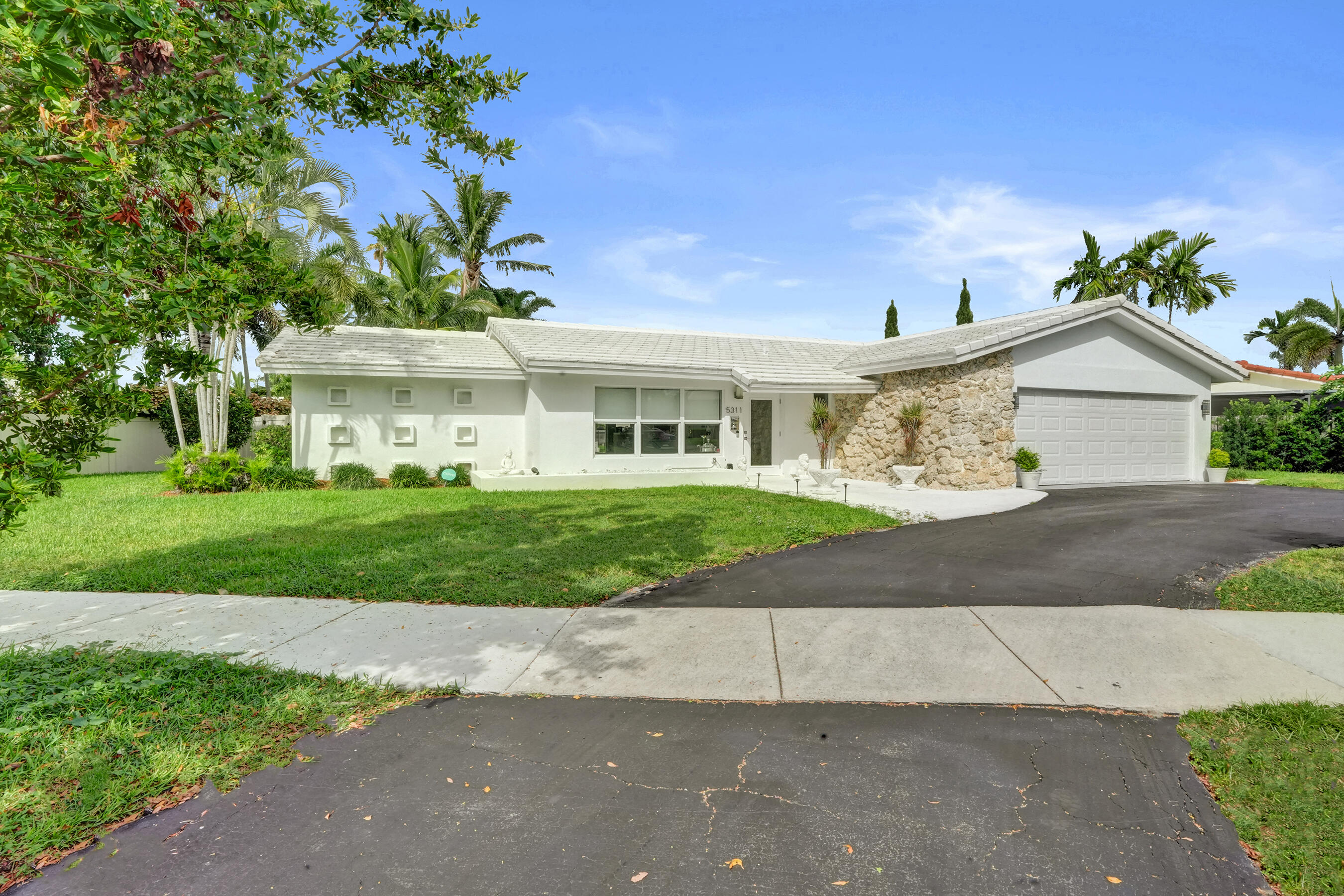 5311 NE 15TH, Fort Lauderdale FL 33334