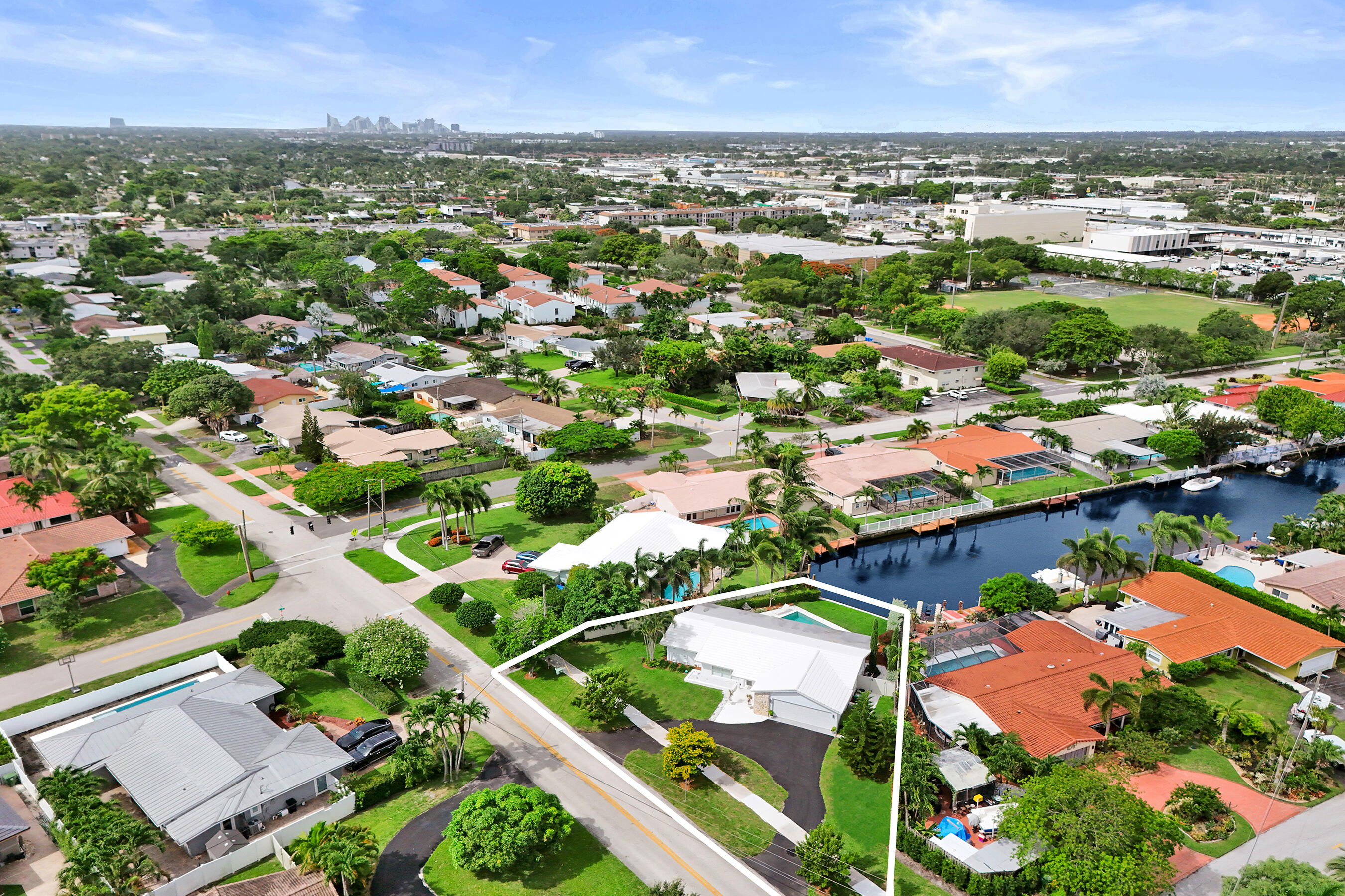 5311 NE 15TH, Fort Lauderdale FL 33334