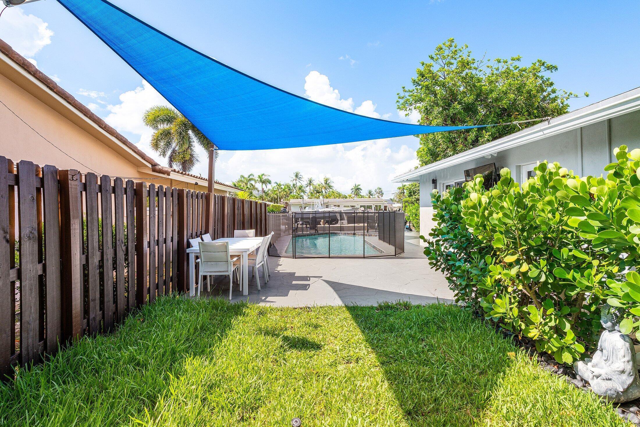 2200 SE 9TH, Pompano Beach FL 33062