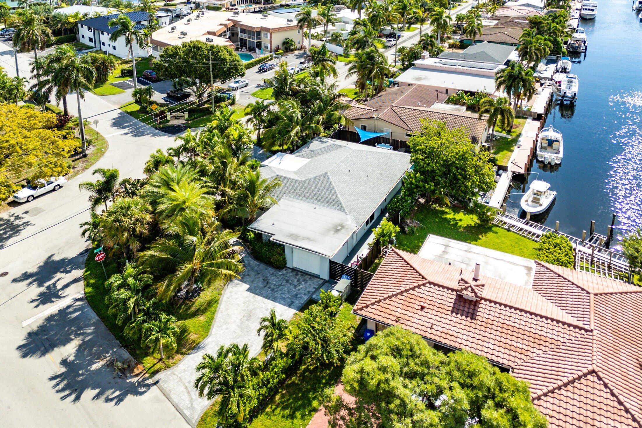 2200 SE 9TH, Pompano Beach FL 33062
