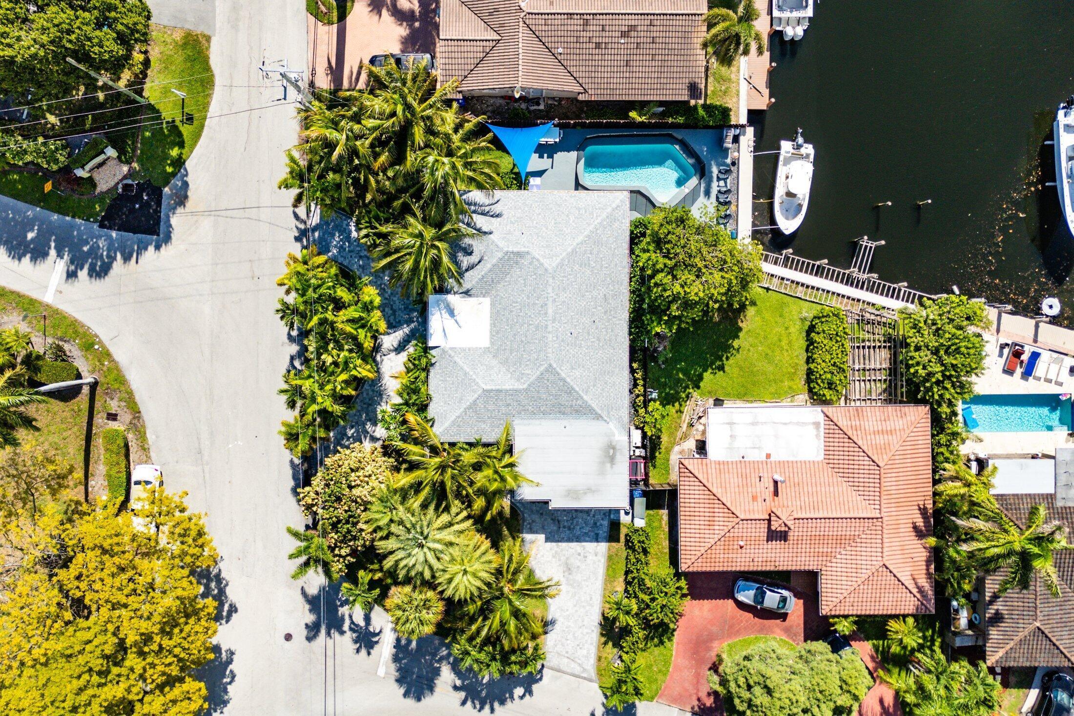 2200 SE 9TH, Pompano Beach FL 33062