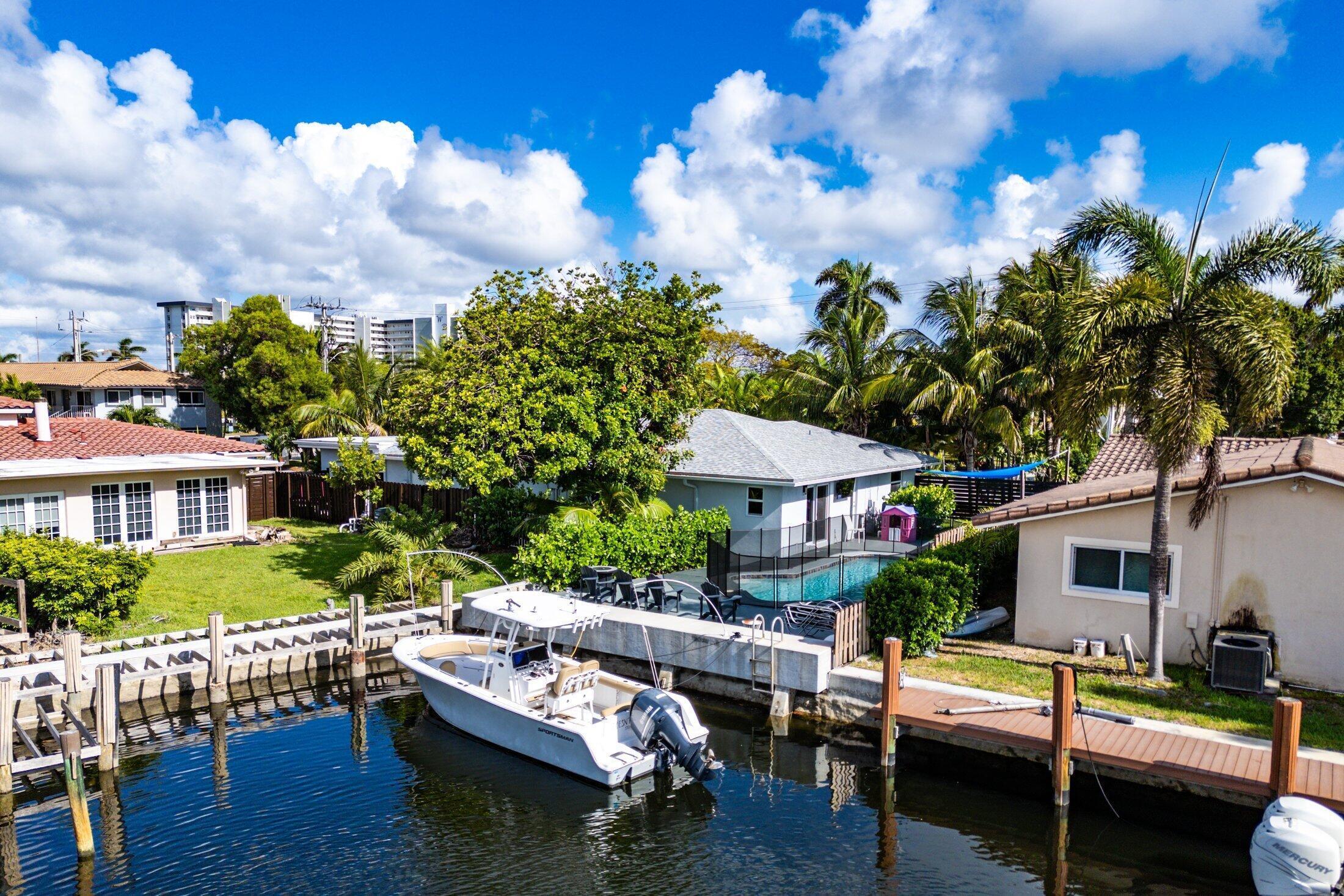 2200 SE 9TH, Pompano Beach FL 33062