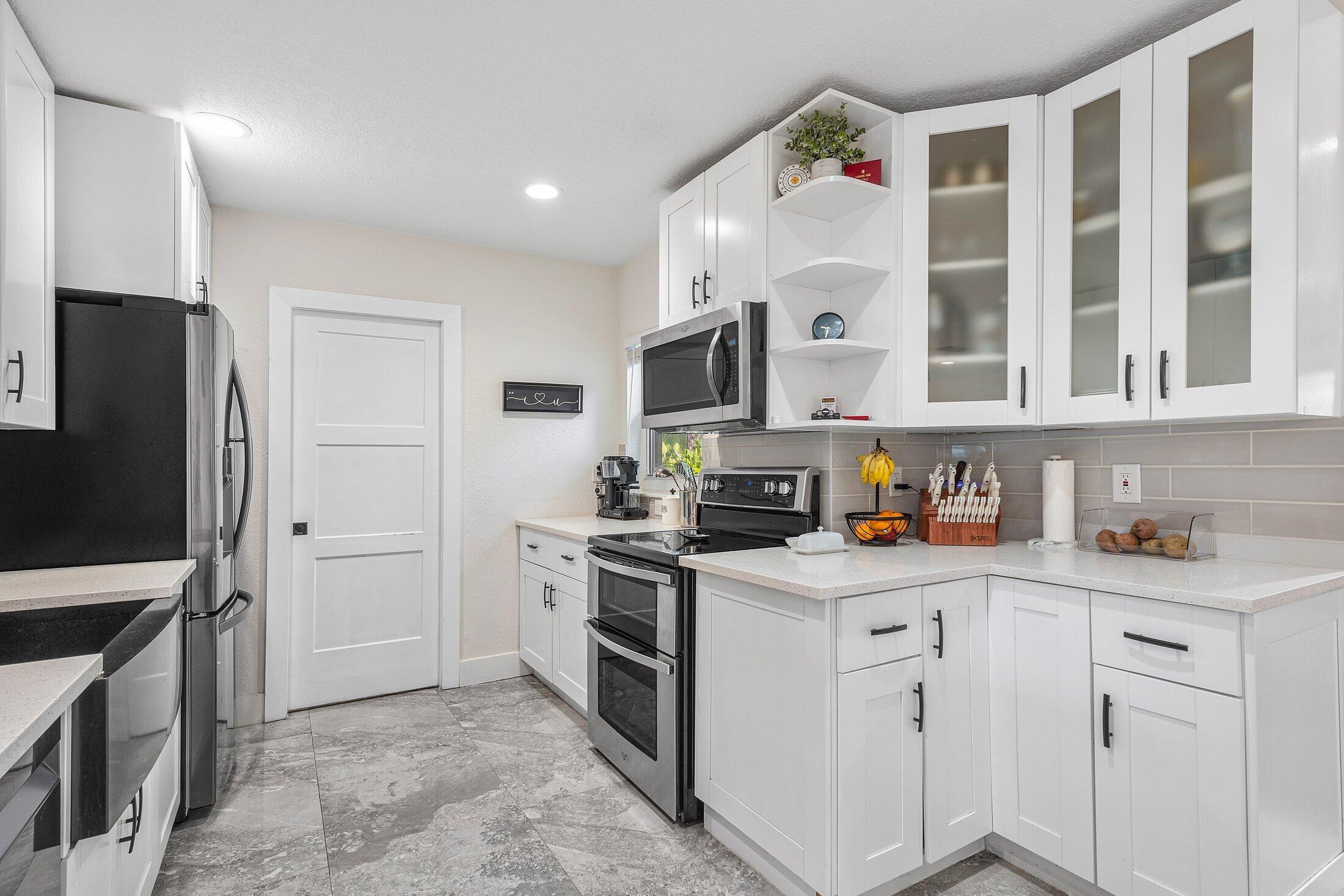 2200 SE 9TH, Pompano Beach FL 33062