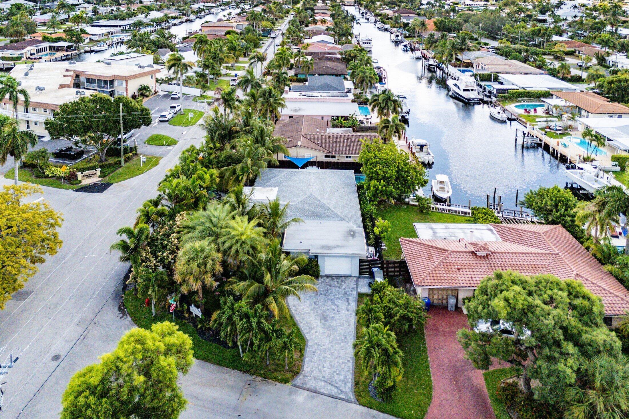 2200 SE 9TH, Pompano Beach FL 33062
