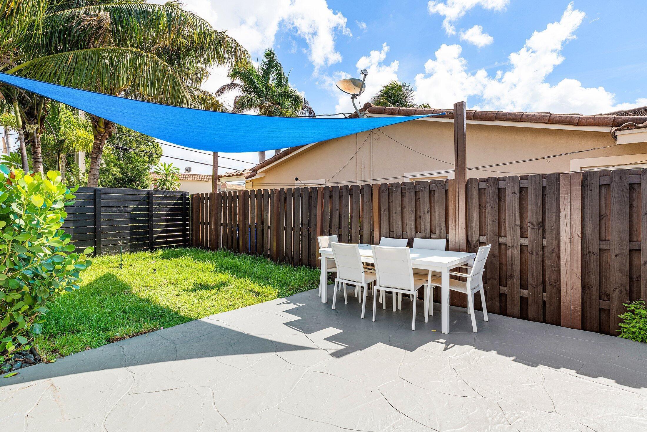 2200 SE 9TH, Pompano Beach FL 33062